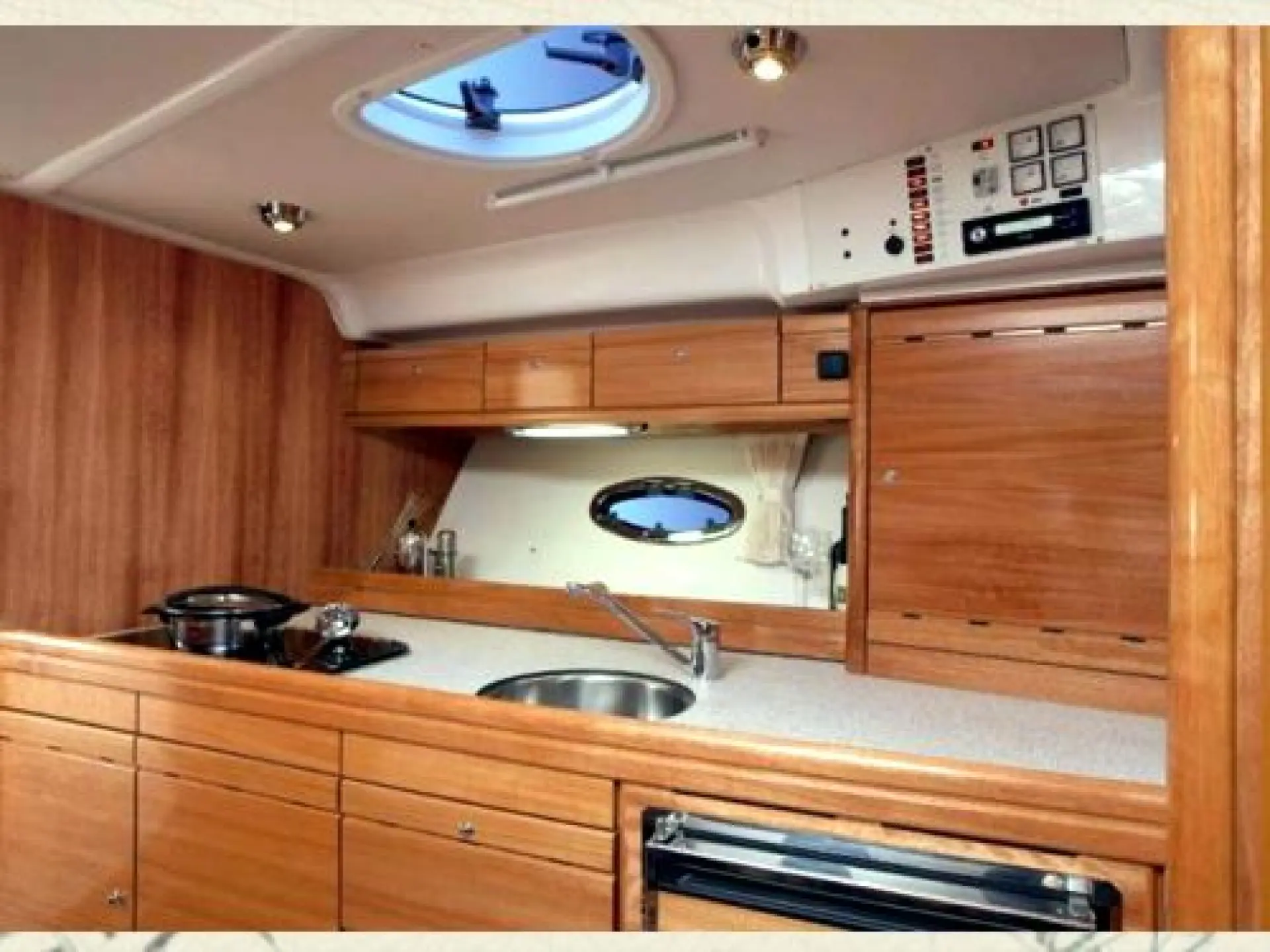 Bavaria 38 Sport — 9/18