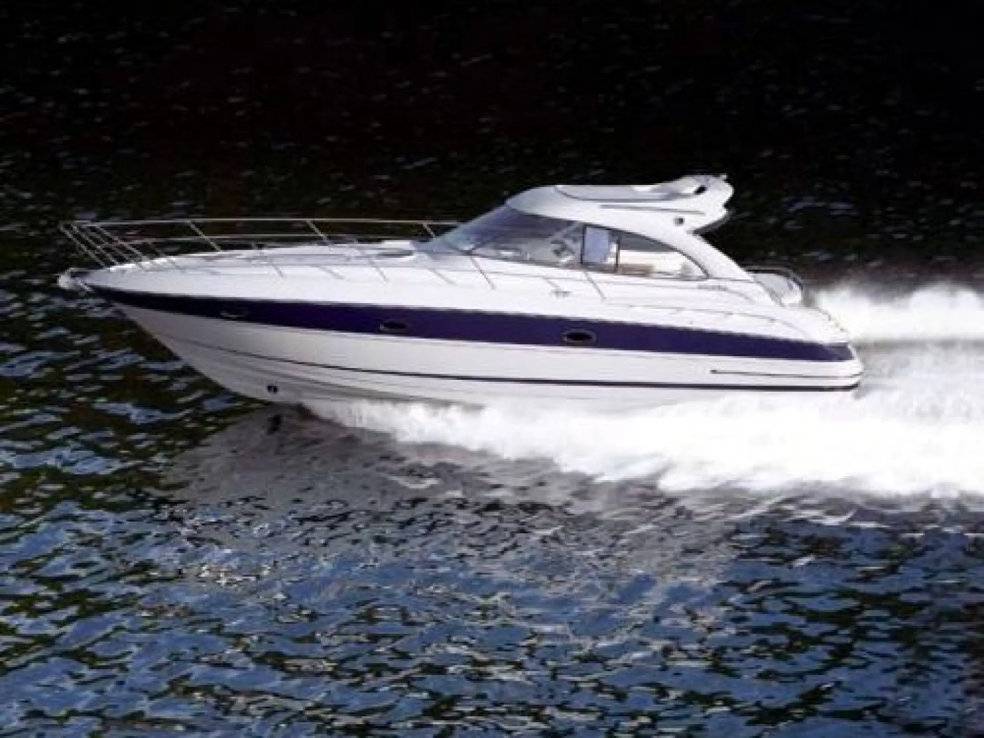 Bavaria 38 Sport HT — 2/16