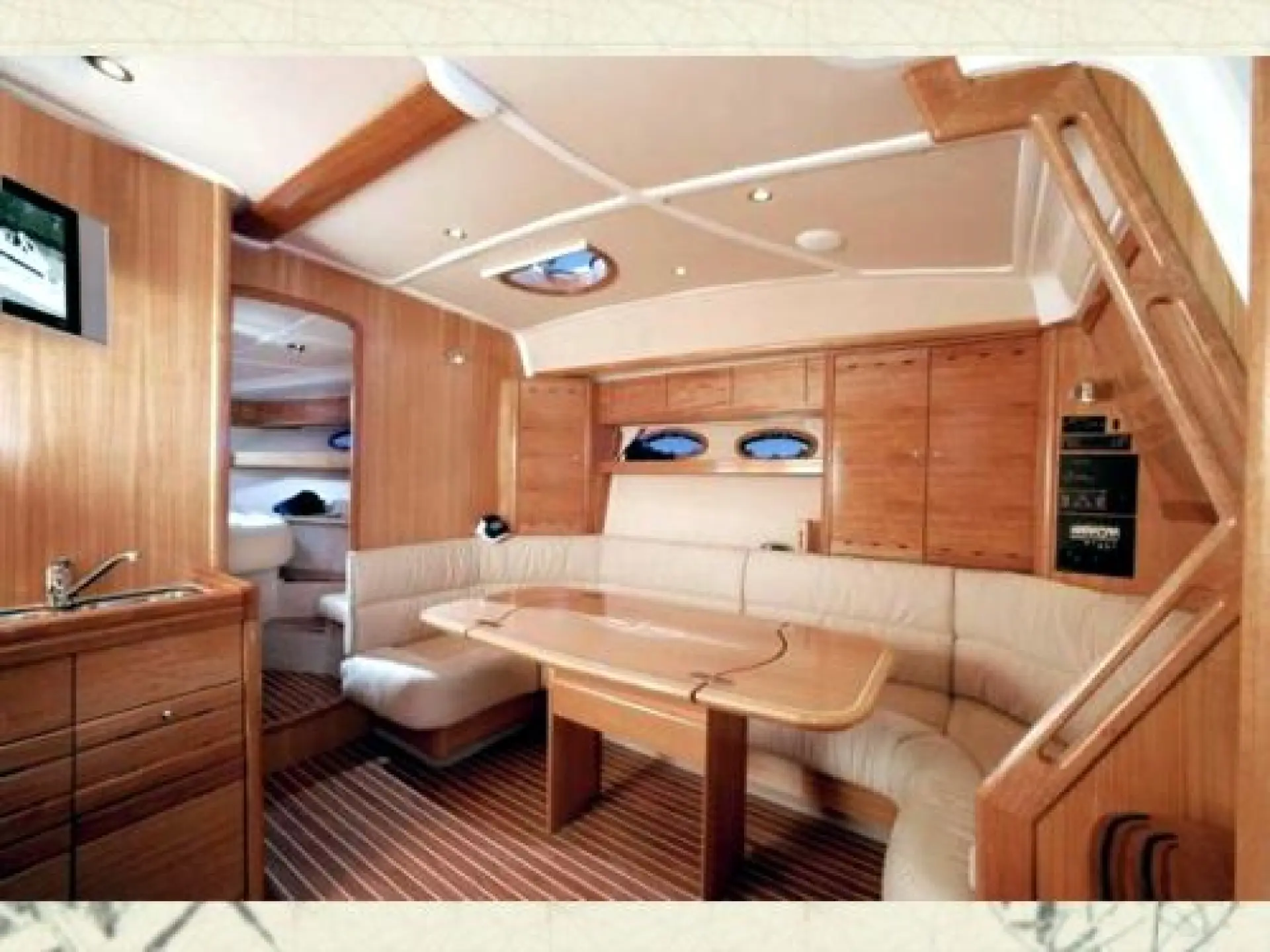 Bavaria 42 Sport — 13/21