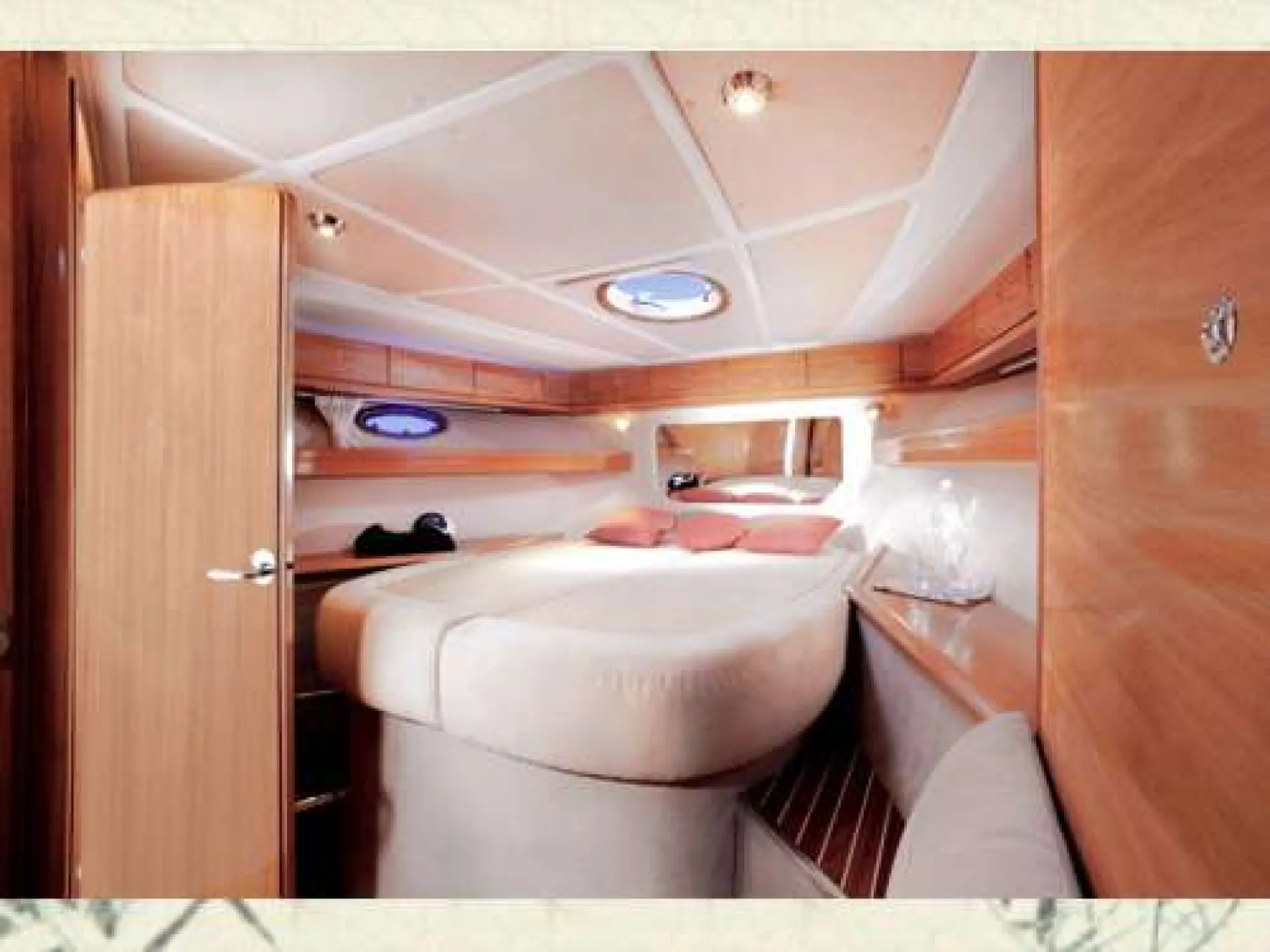 Bavaria 42 Sport HT — 8/13