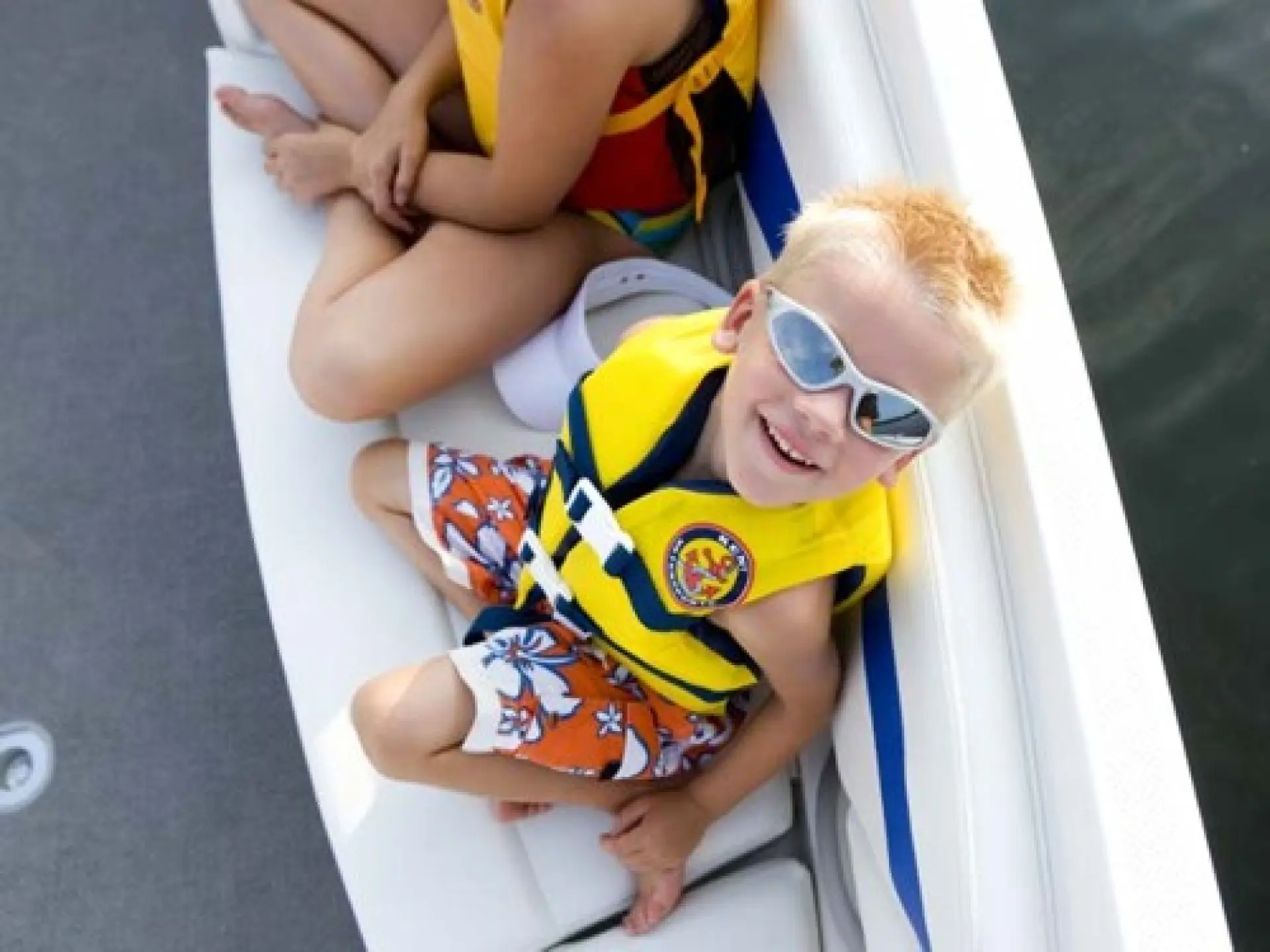 Bayliner 249 Deck Boat — 5/6