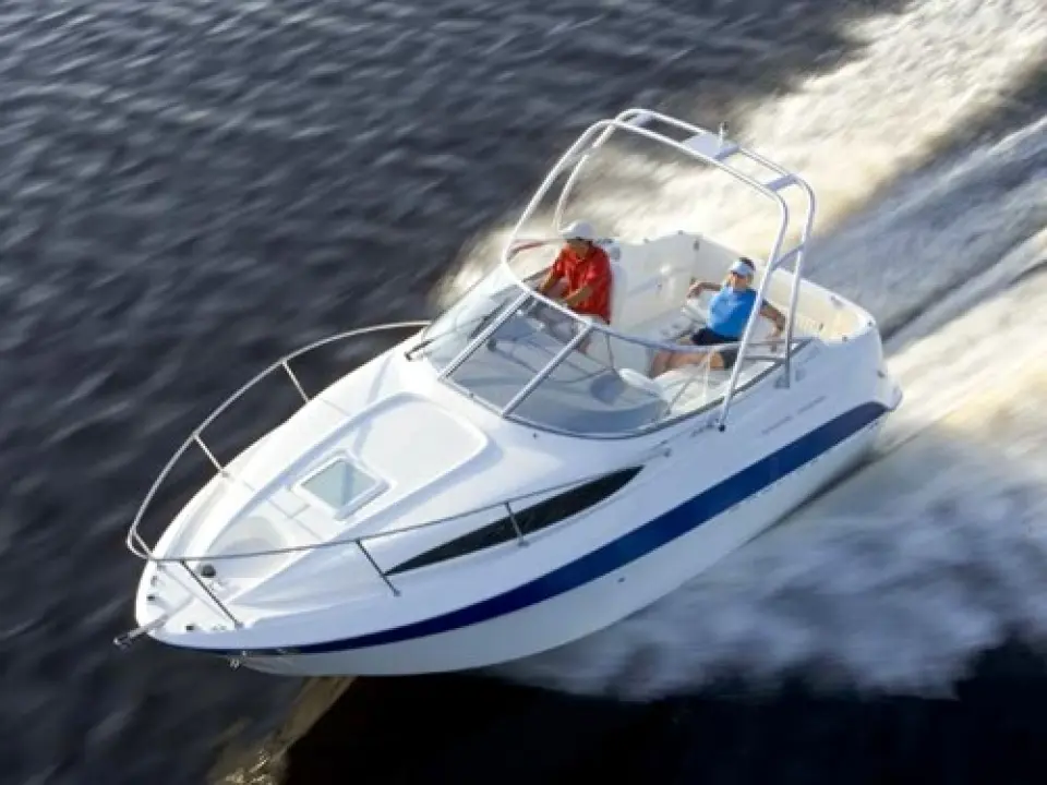 Bayliner 245 Cruiser