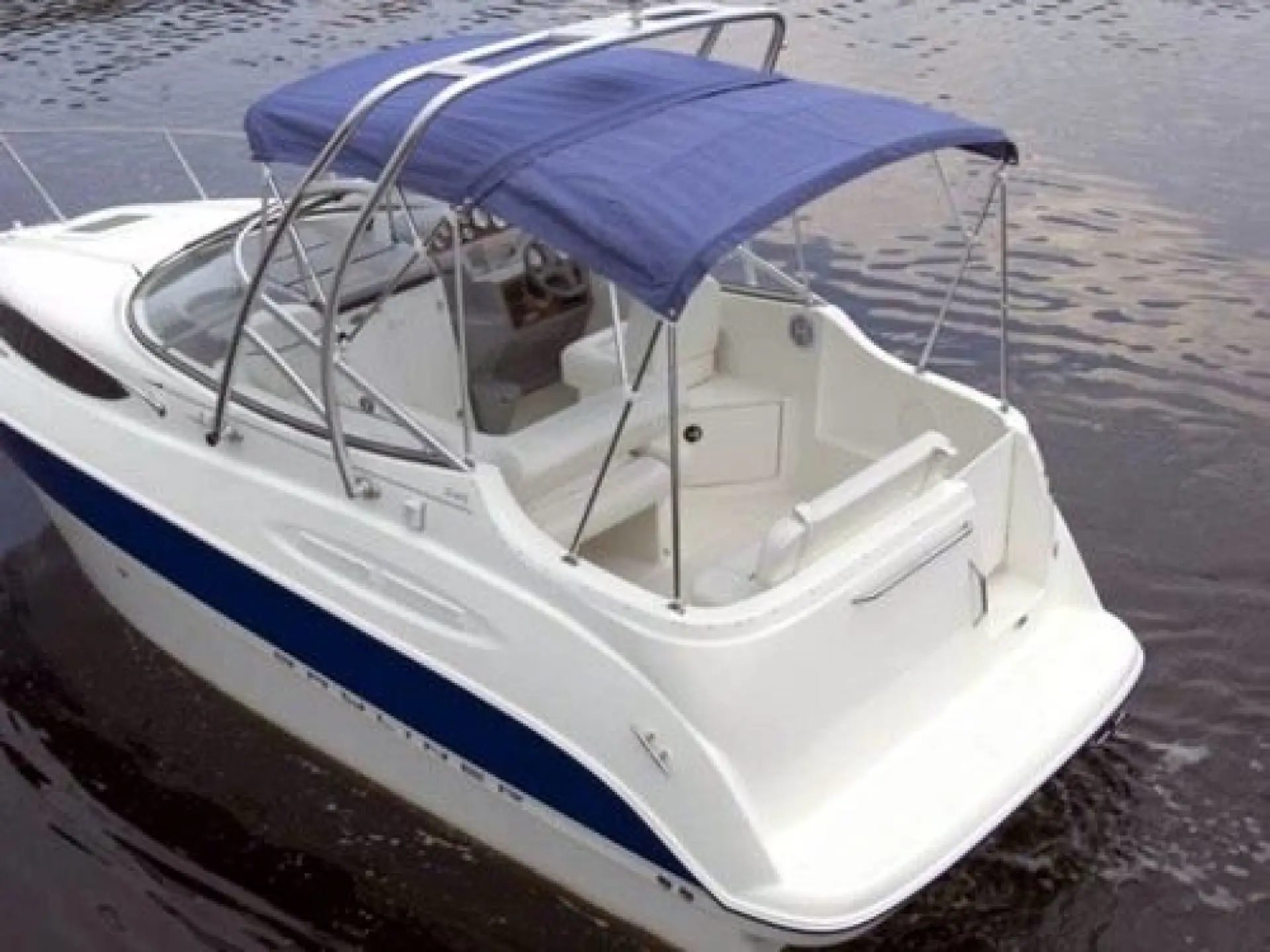 Bayliner 245 Cruiser — 4/8