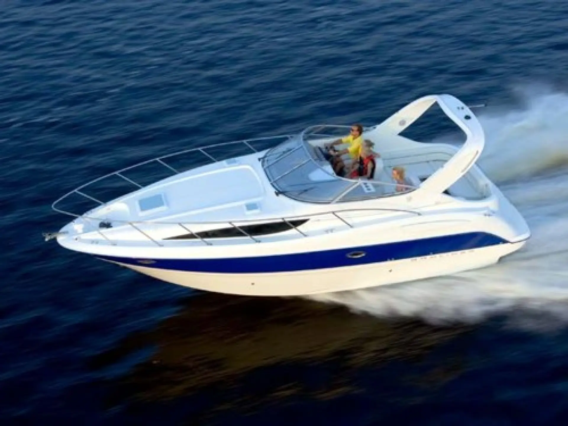 Bayliner 305 Cruiser — 1/8