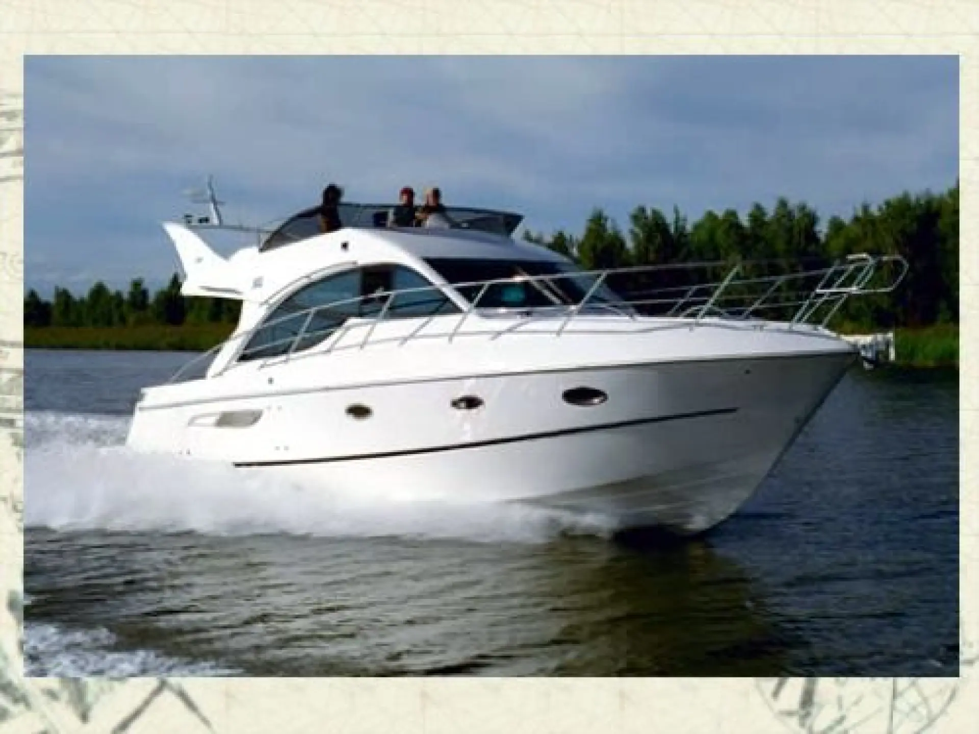 Galeon 390 Fly — 4/9