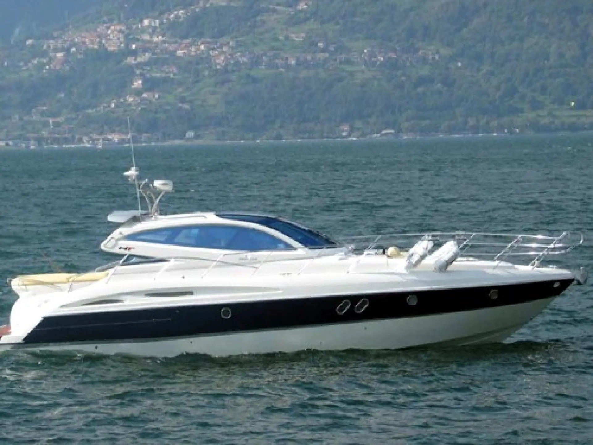 Mediterranee 47 Hard Top — 1/10