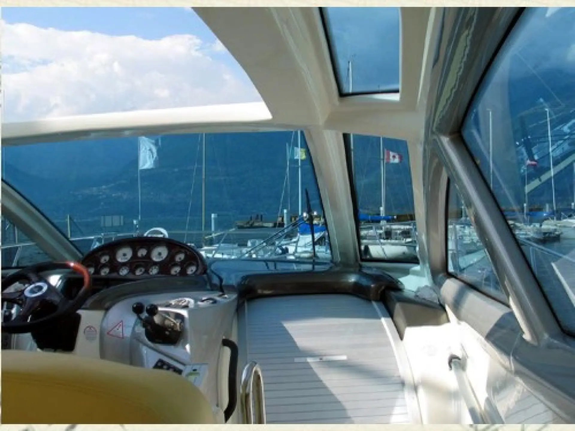 Mediterranee 47 Hard Top — 8/10