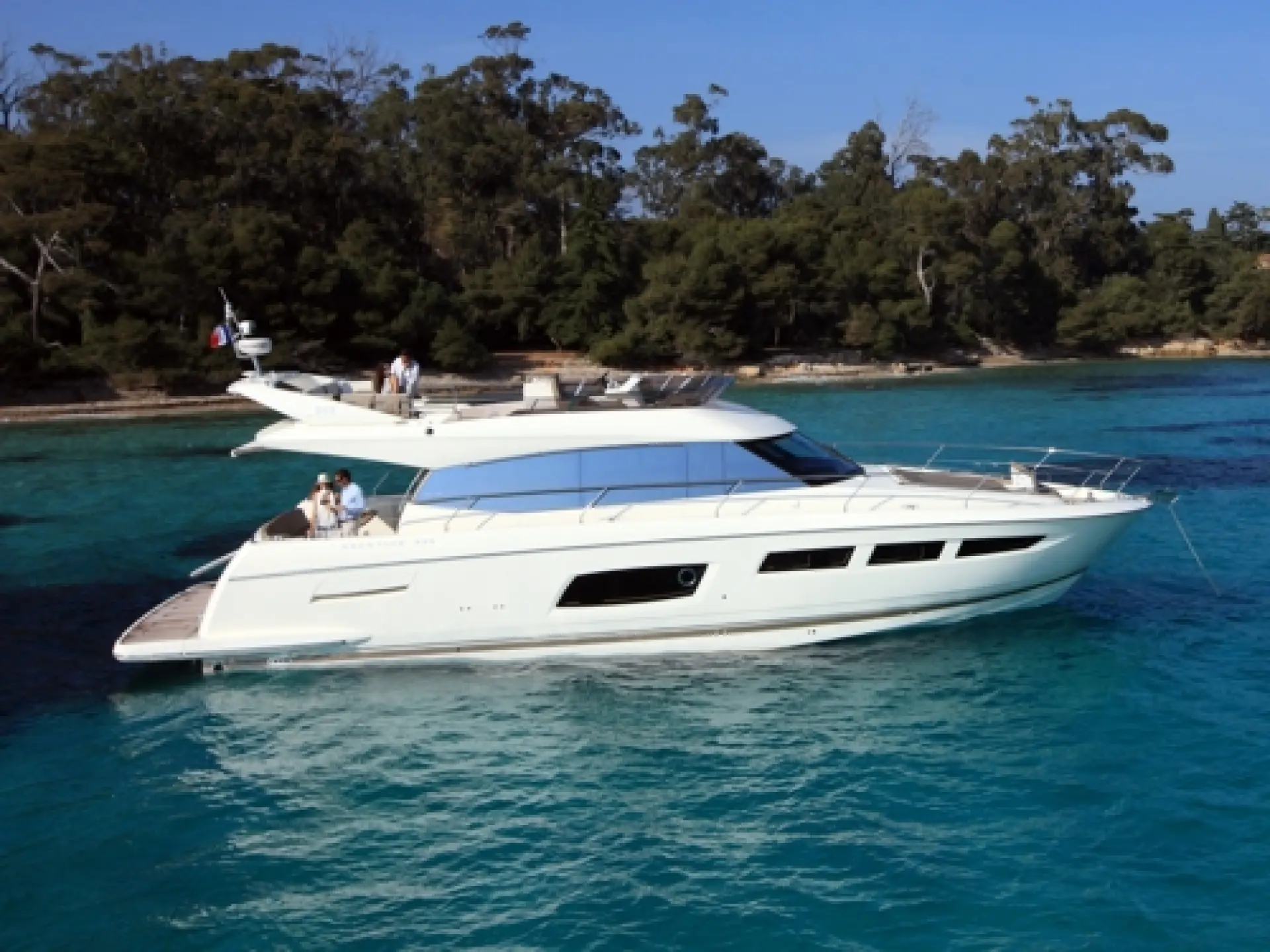 Prestige 550 Flybridge — 4/42