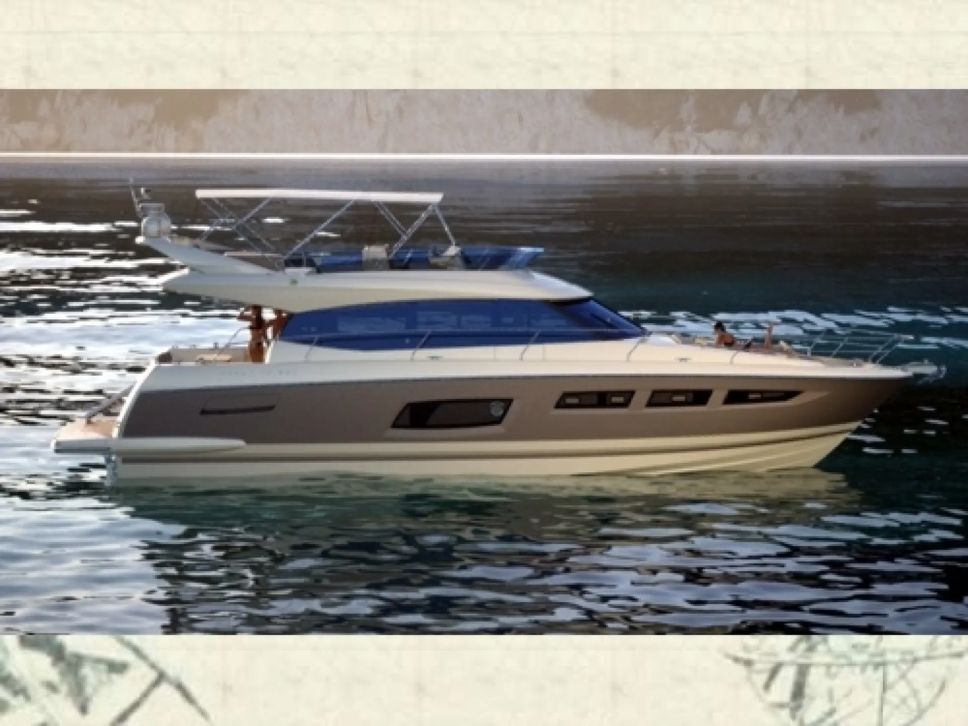Prestige 550 Flybridge — 9/42