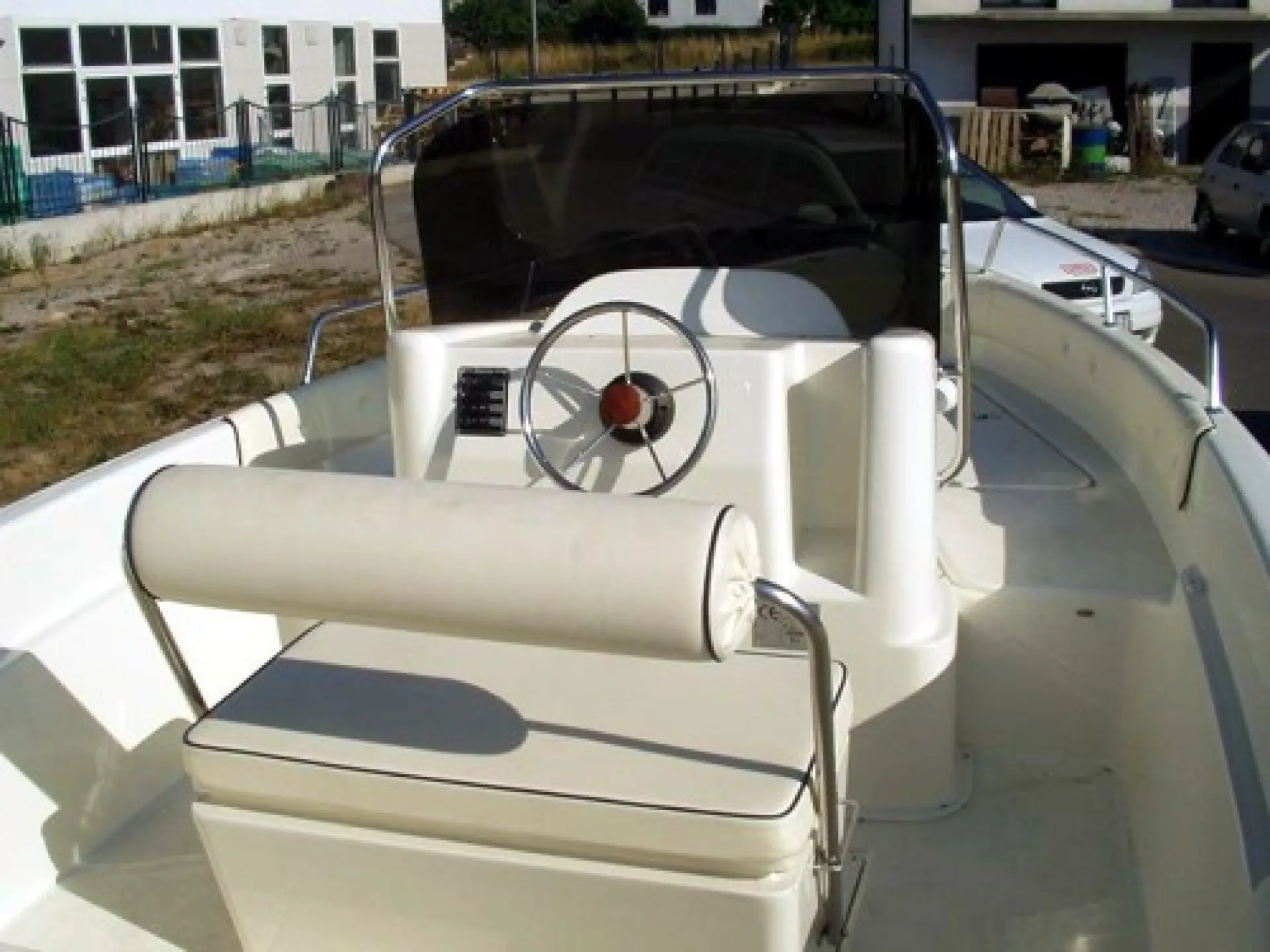 Pescosa 550 FB — 3/6