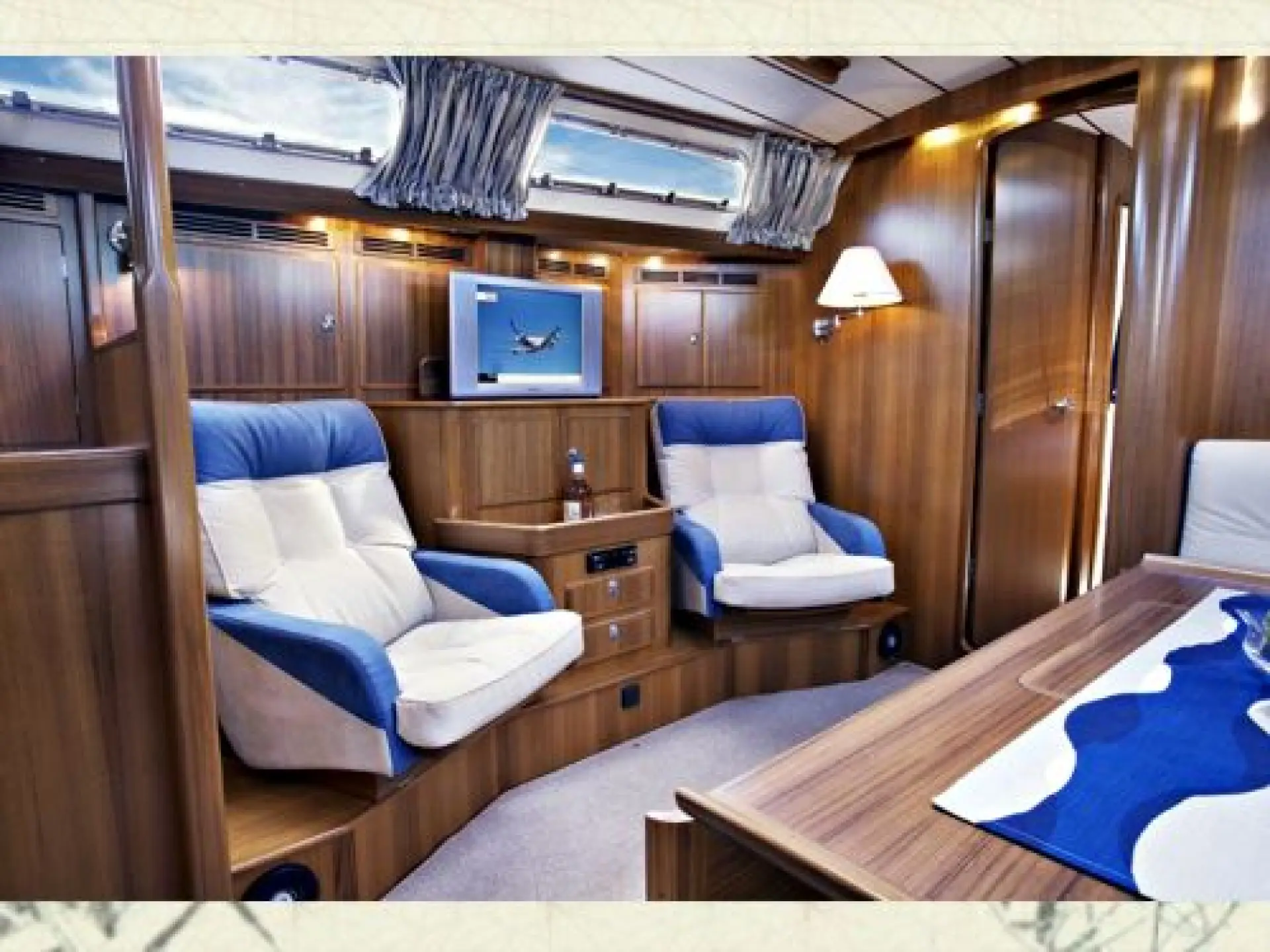 Hallberg Rassy 54 — 16/29