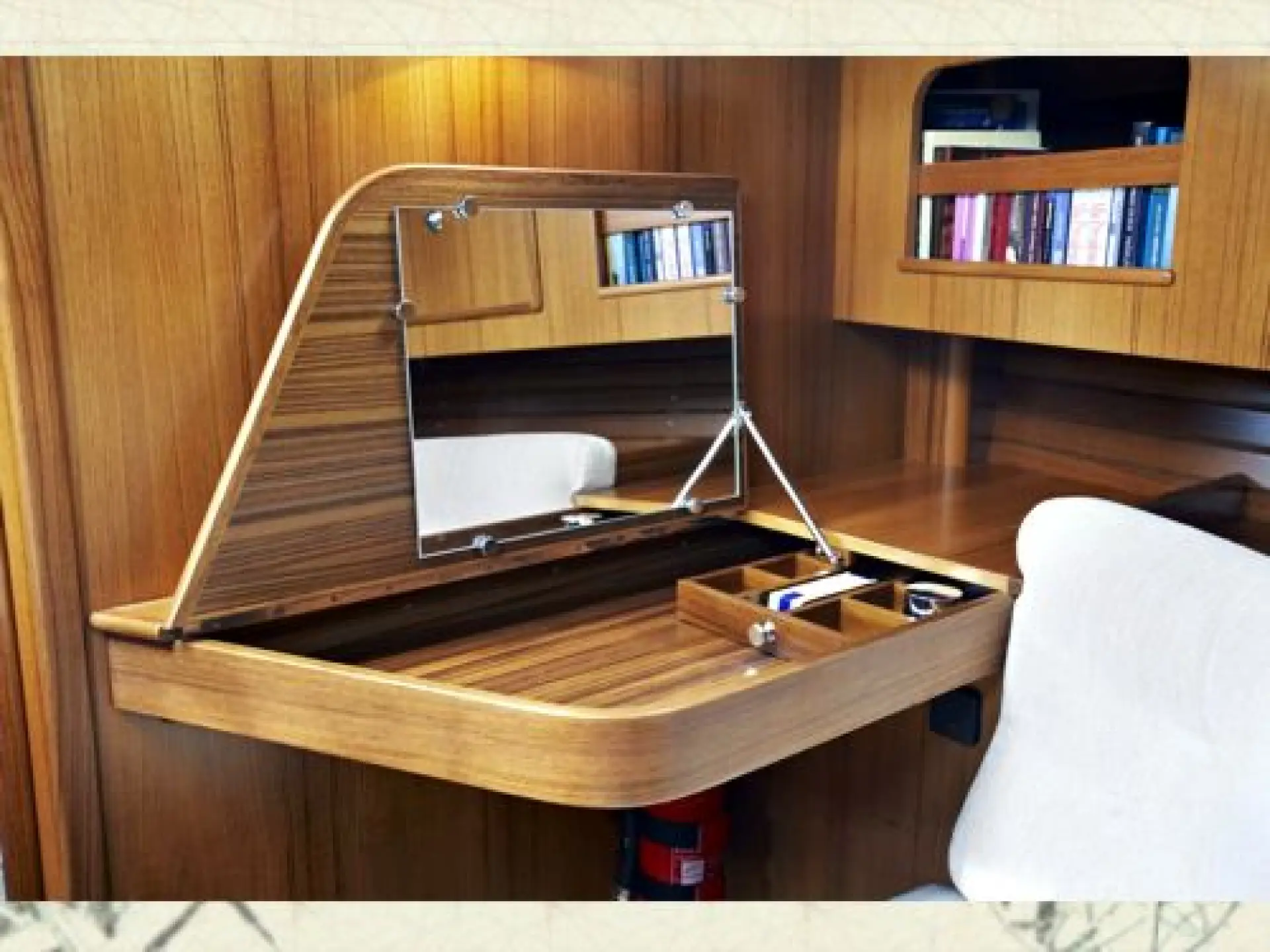 Hallberg Rassy 54 — 18/29