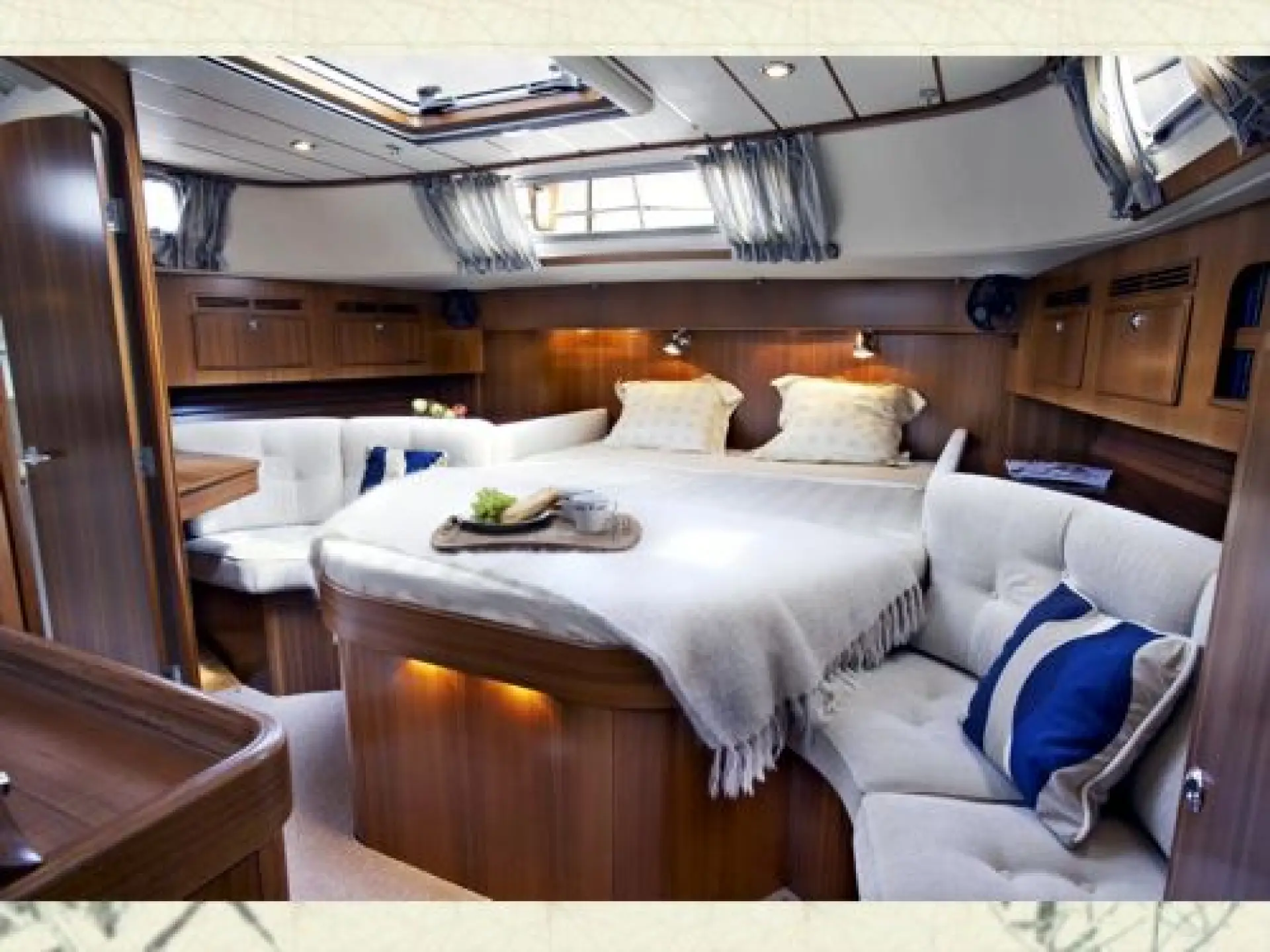 Hallberg Rassy 54 — 20/29