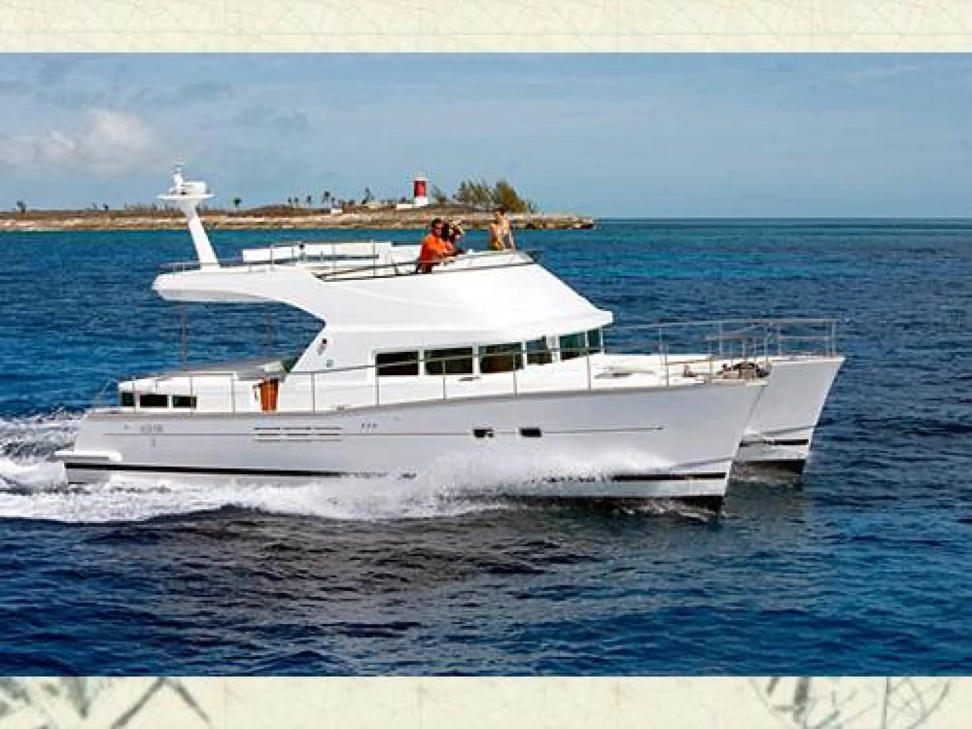 Lagoon 44 Power — 1/27