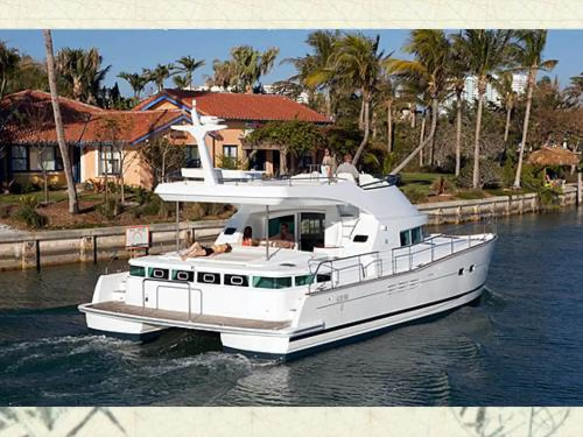 Lagoon 44 Power — 4/27