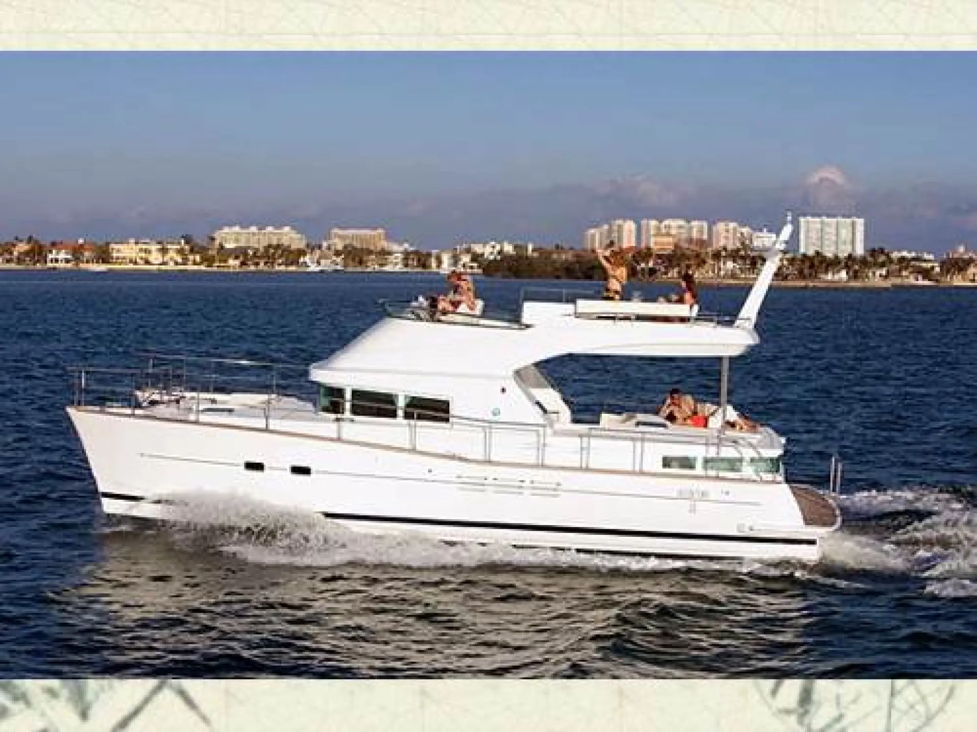 Lagoon 44 Power — 6/27