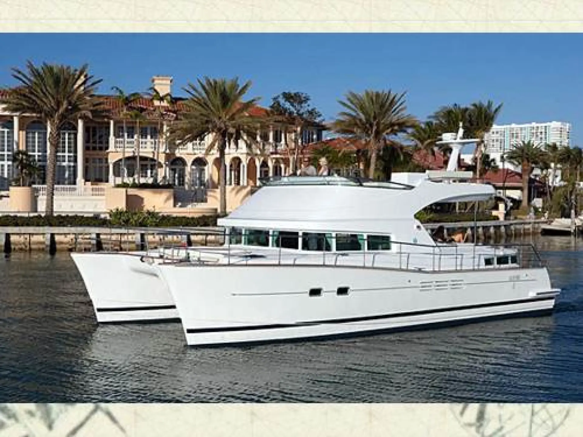 Lagoon 44 Power — 8/27