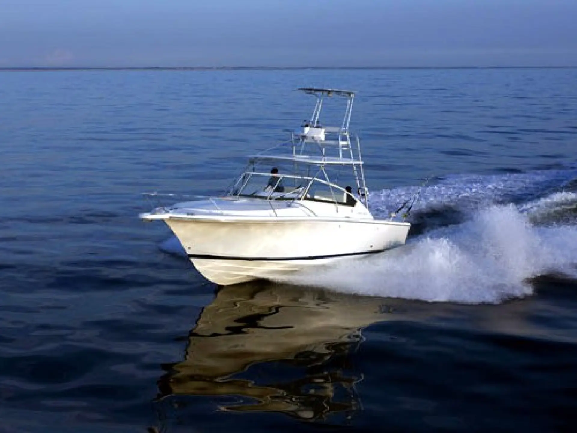 Luhrs 28 Open — 2/15