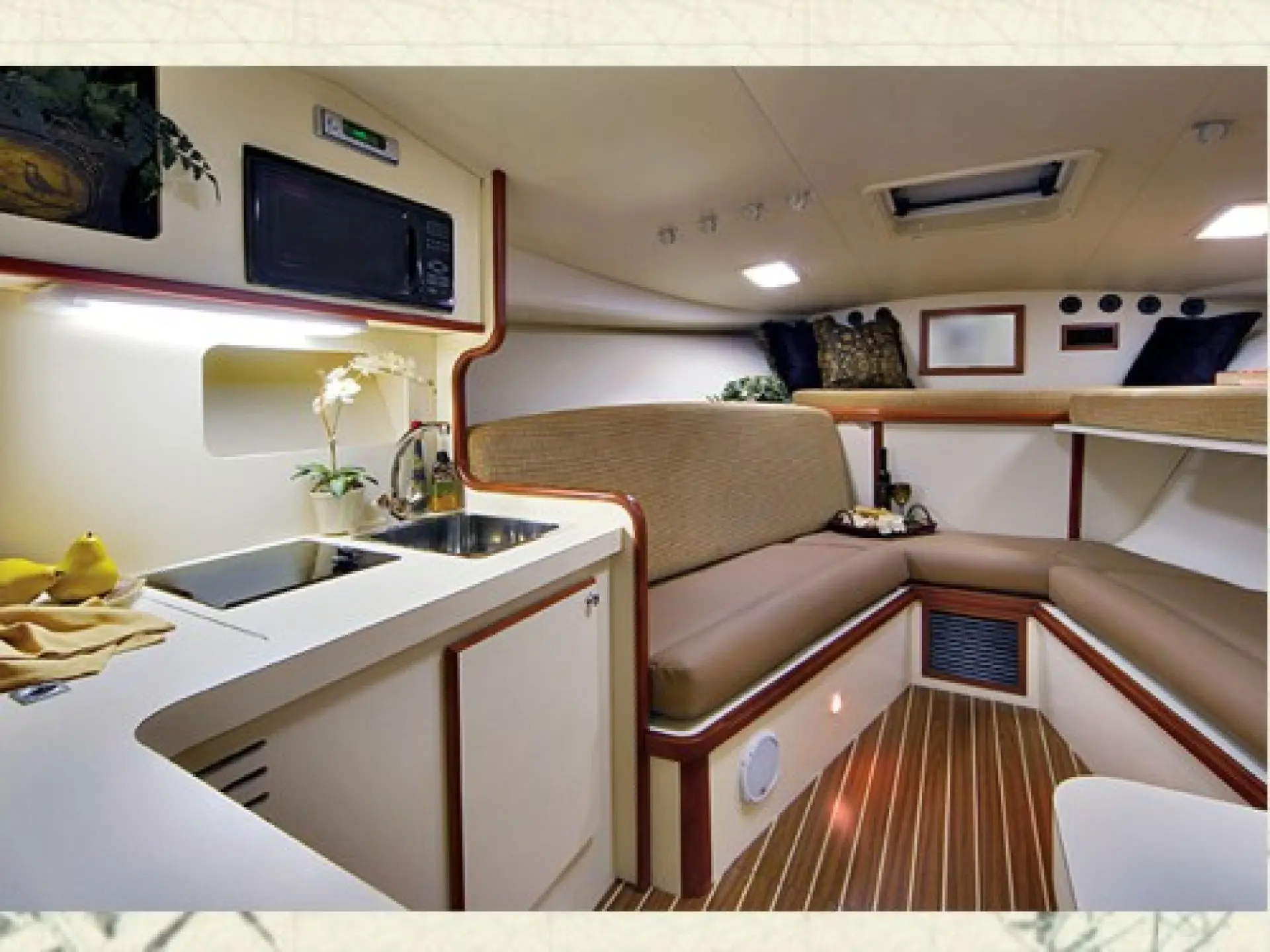 Luhrs 28 Open — 8/15