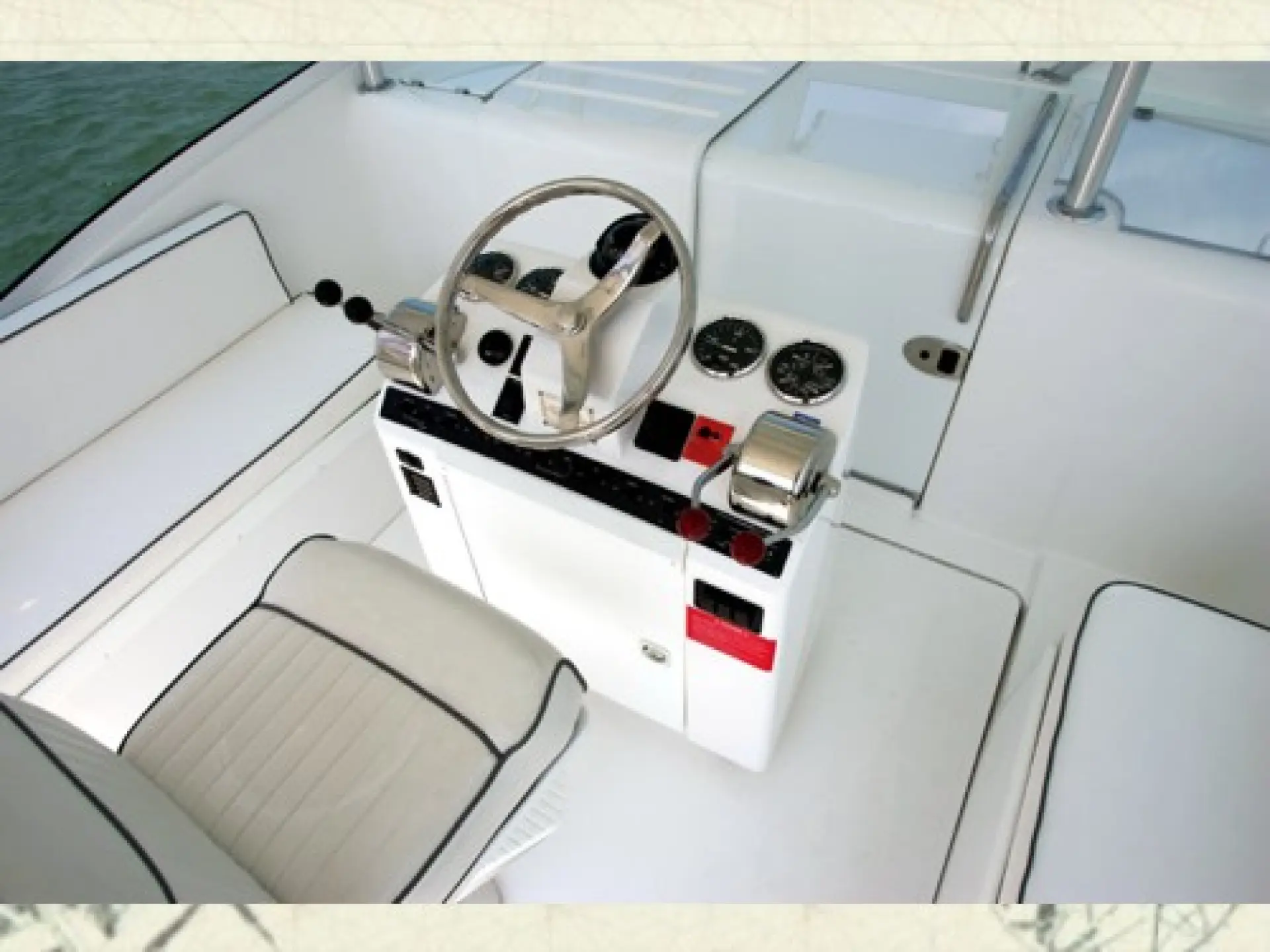 Luhrs 32 Open — 2/11