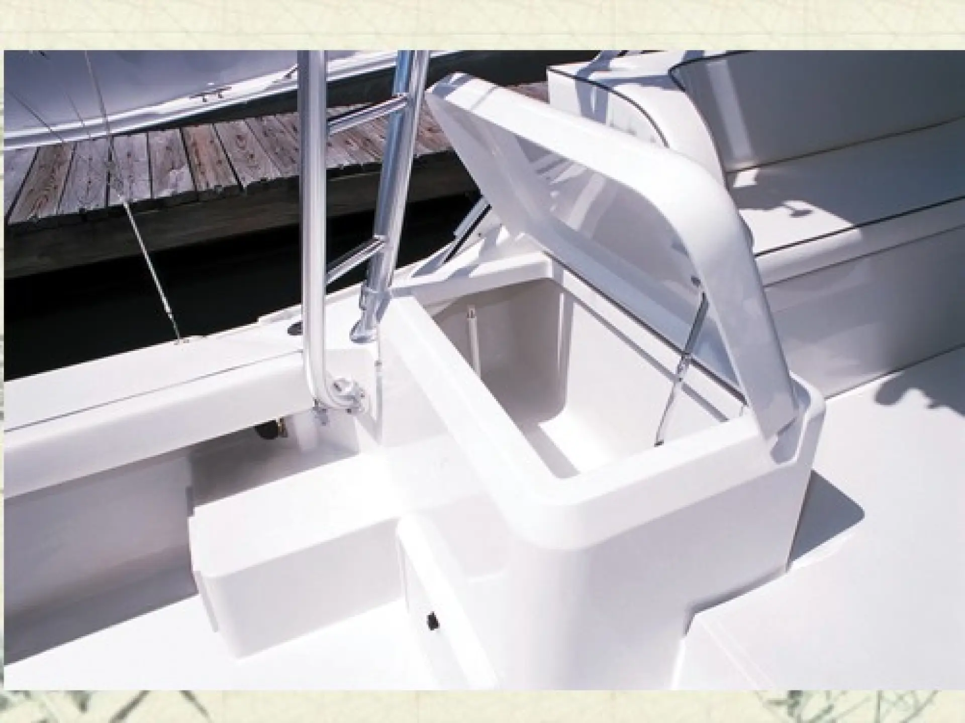 Luhrs 32 Open — 4/11