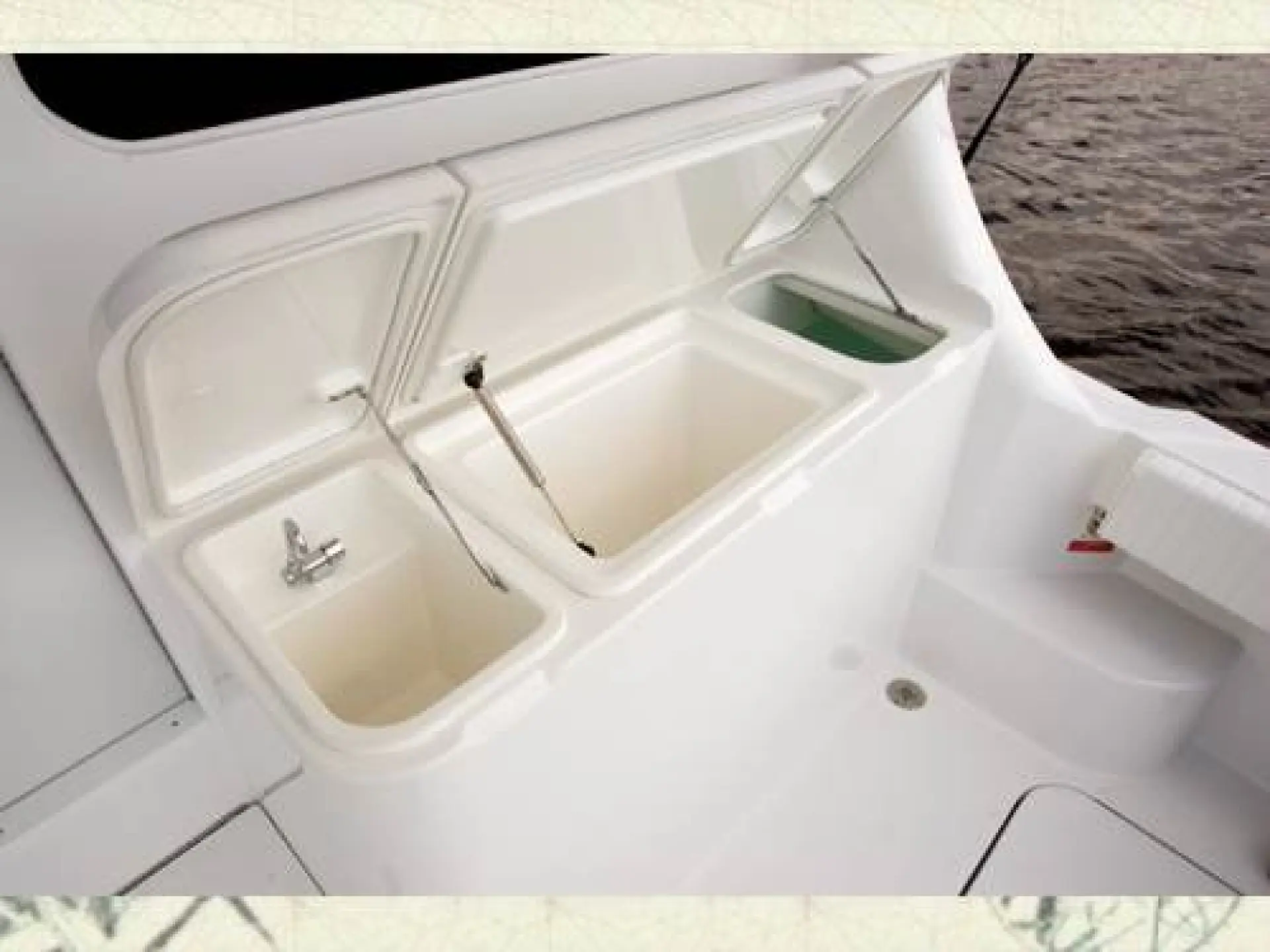 Luhrs 41 Convertible — 7/15