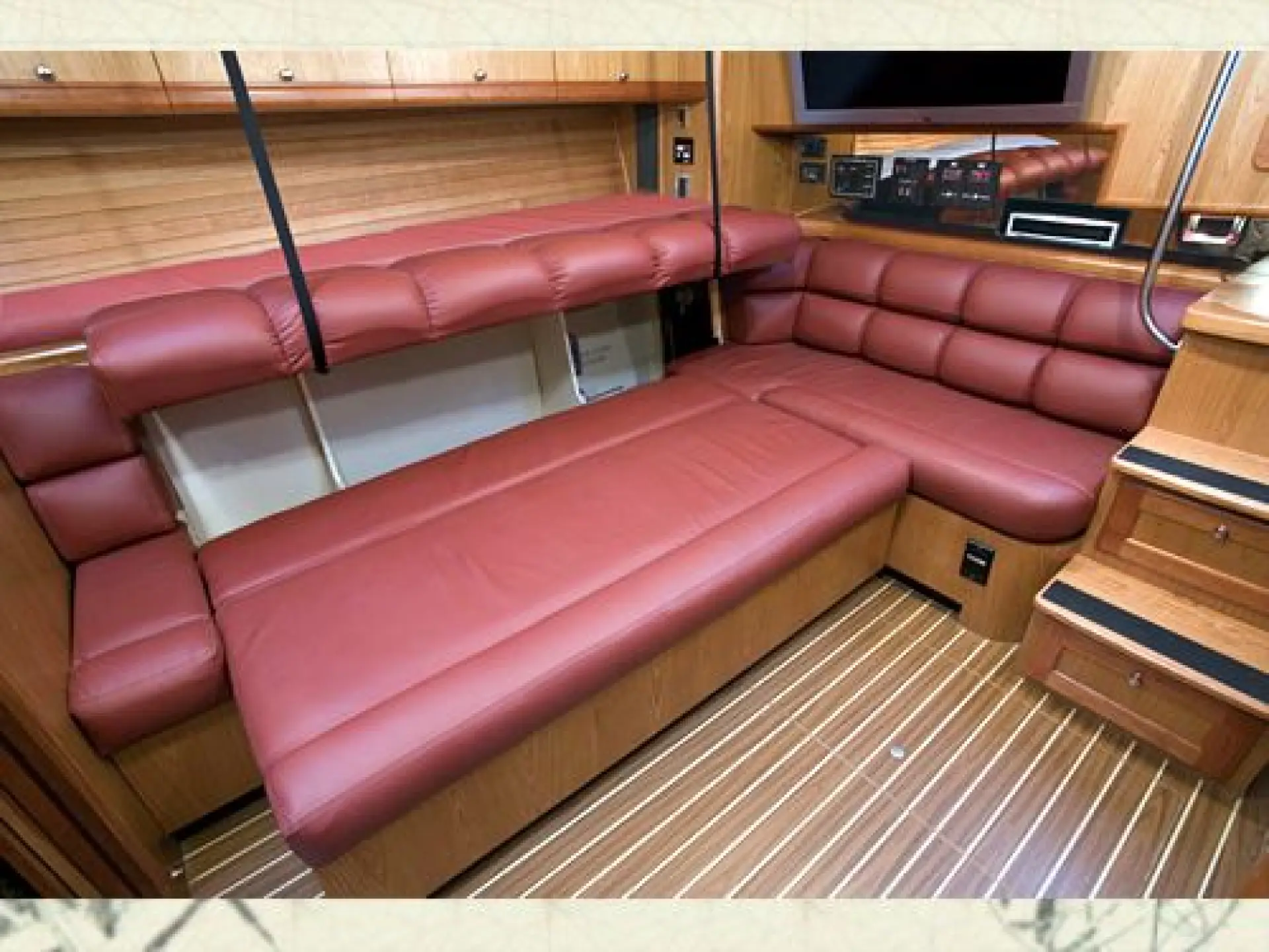 Luhrs 41 Hardtop — 8/11