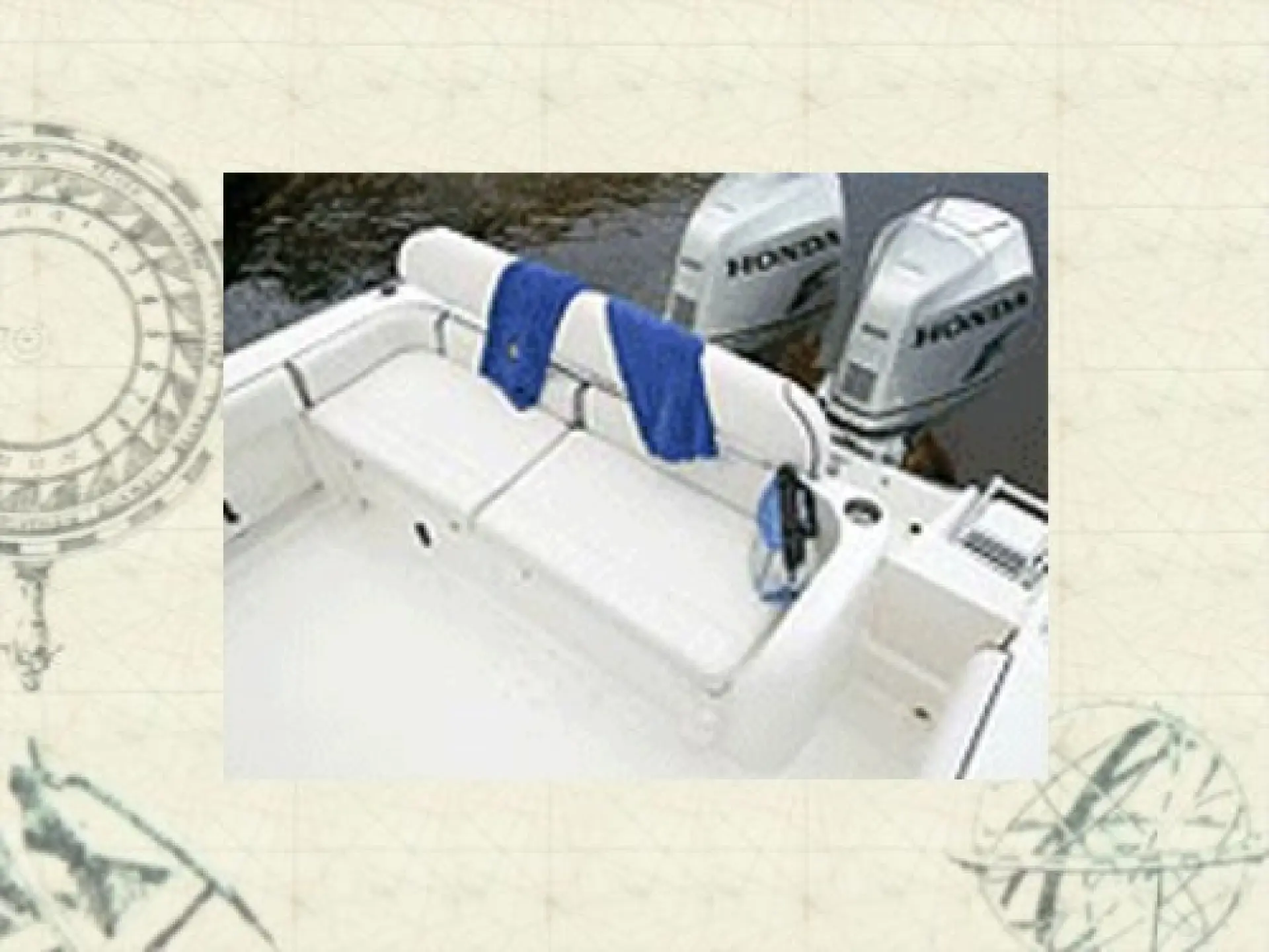 Robalo R 265 Walkaround — 3/10