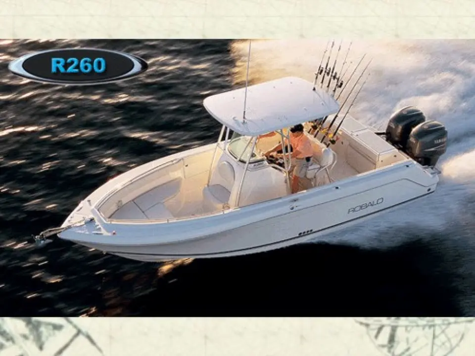 Robalo R 260 Center Console