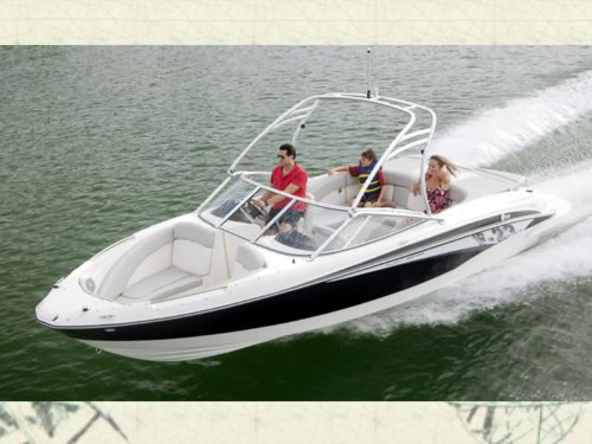 Bayliner 235 Bowrider — 1/2