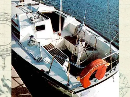 Dufour 4800 — 3/9
