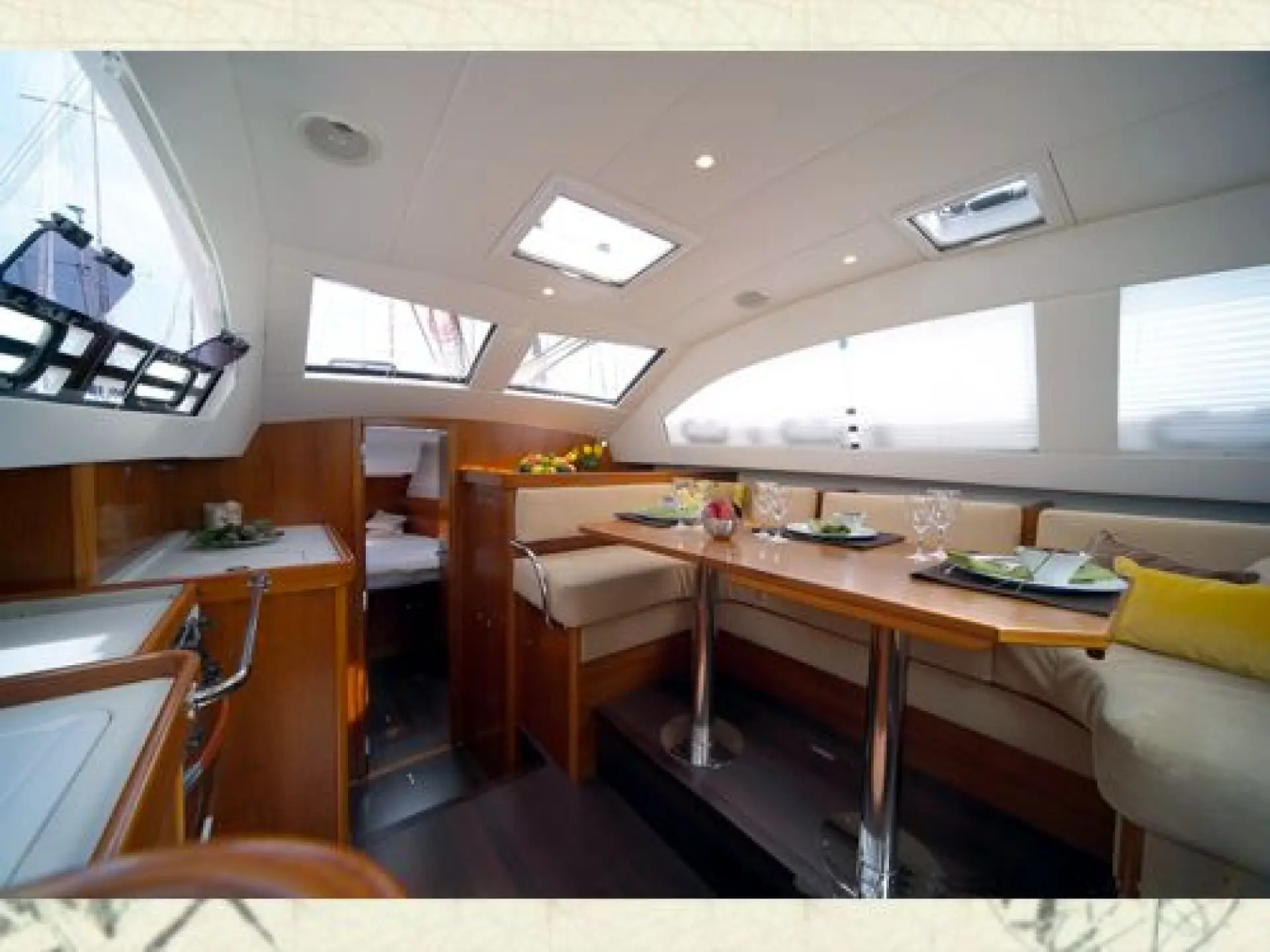 Wauquiez 41 Pilot Saloon — 6/14