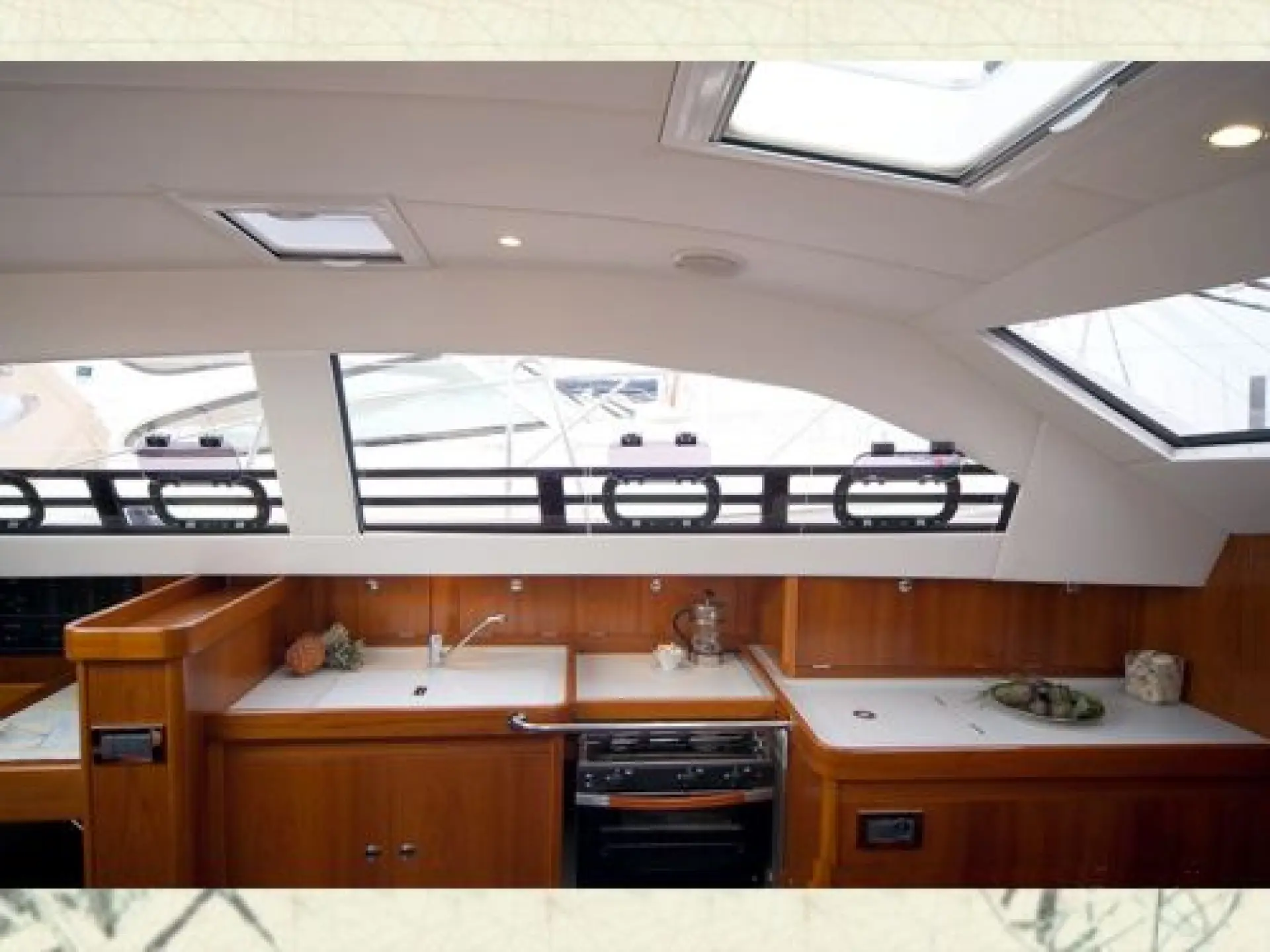 Wauquiez 41 Pilot Saloon — 7/14