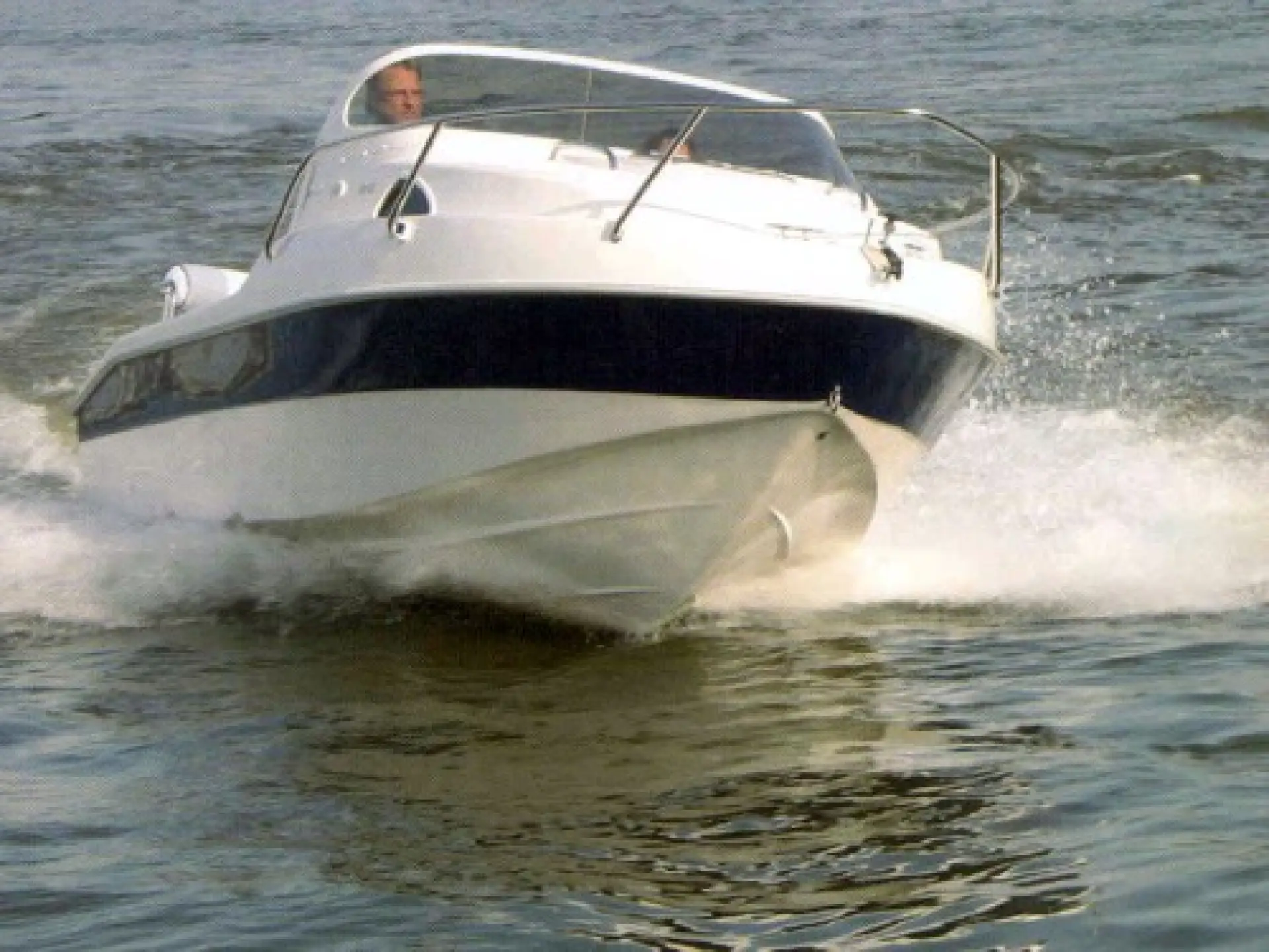 Seabird 550 Cabin Fish — 2/6
