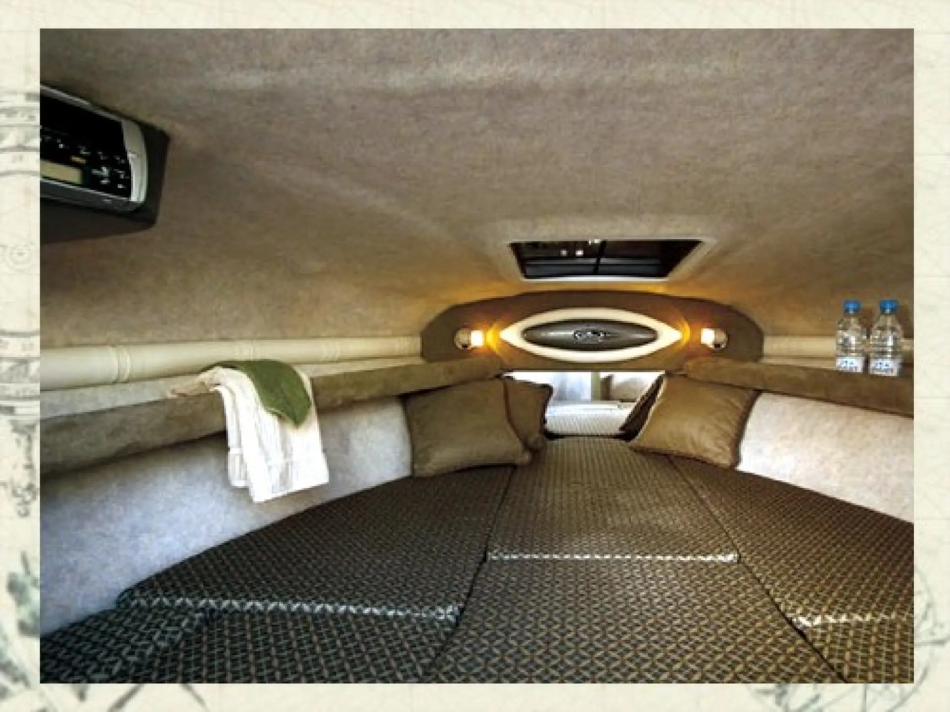 Allante 565i S Sport Cabin — 4/5