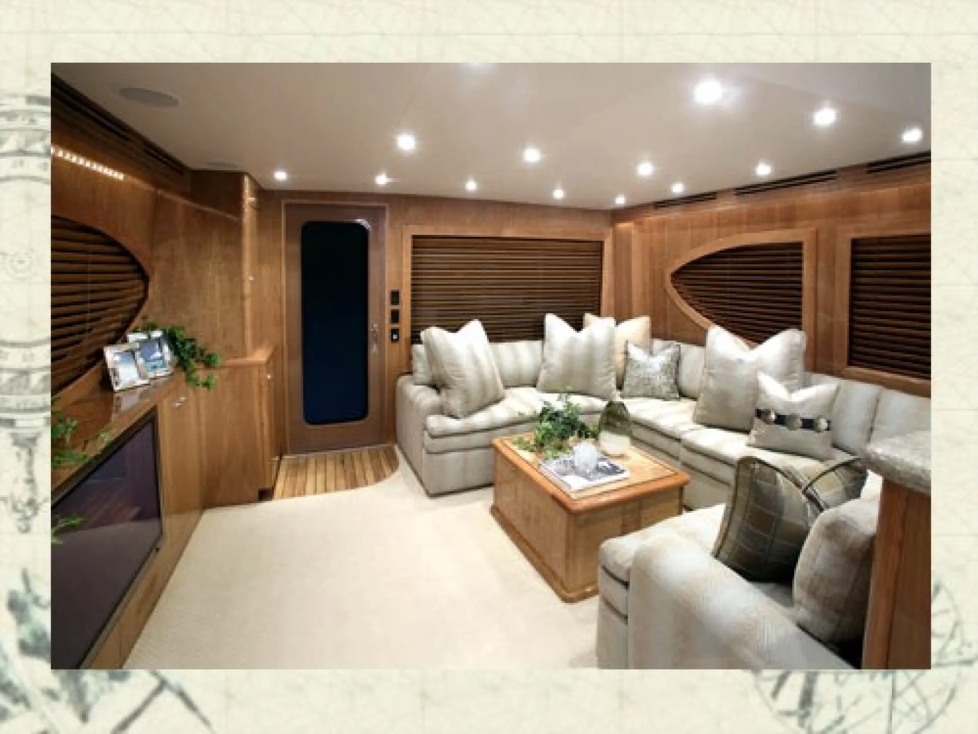 Hatteras 64 Convertible — 7/12
