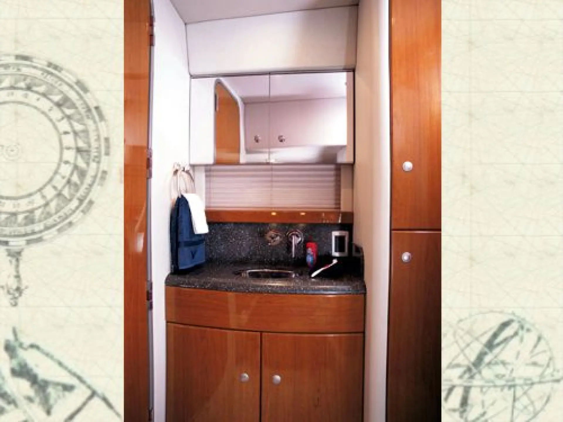 Formula 45 Yacht — 44/47