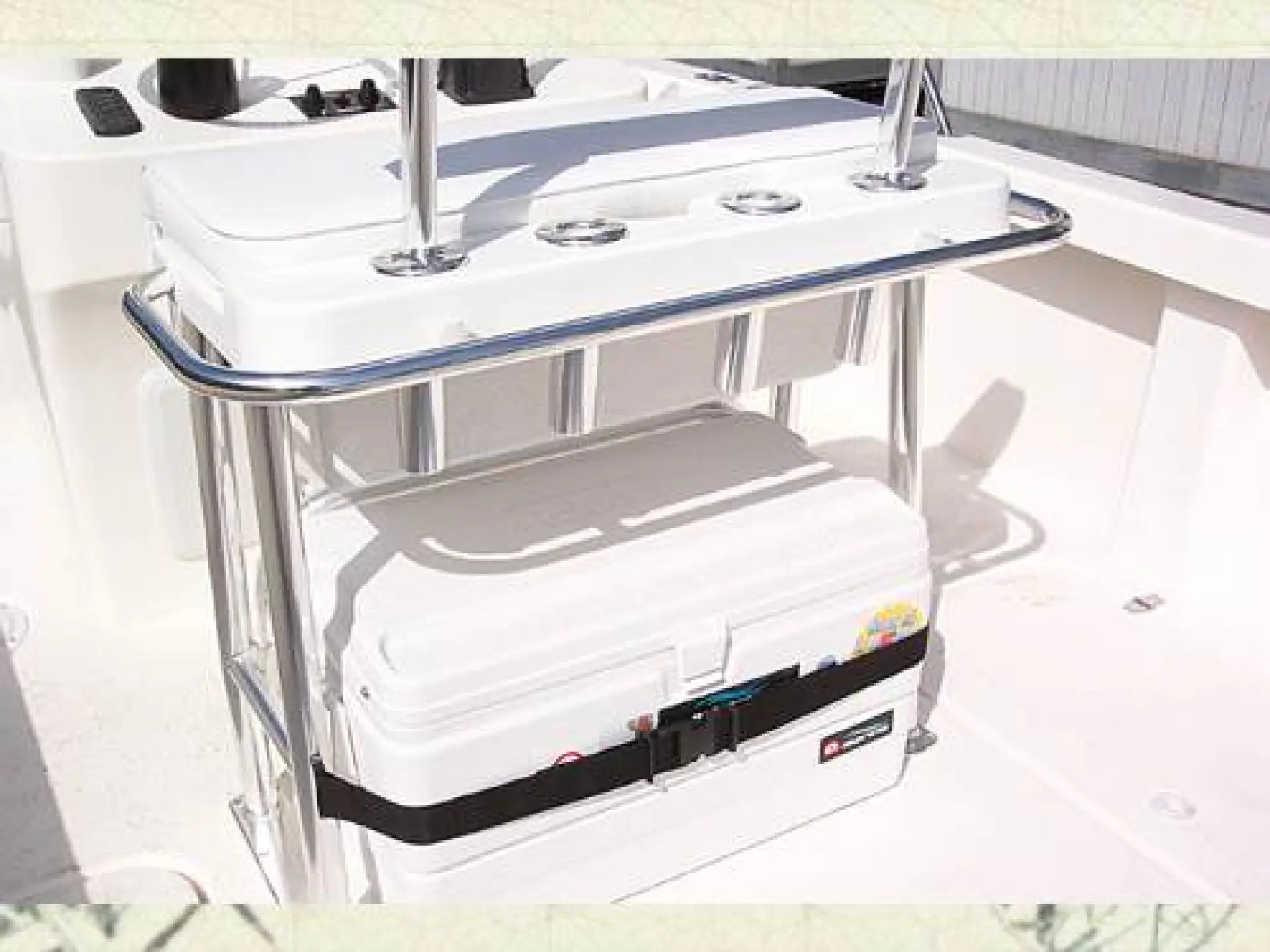 Foiler 2200 — 12/20
