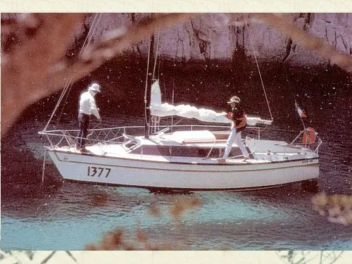 Dufour 1800 — 2/6