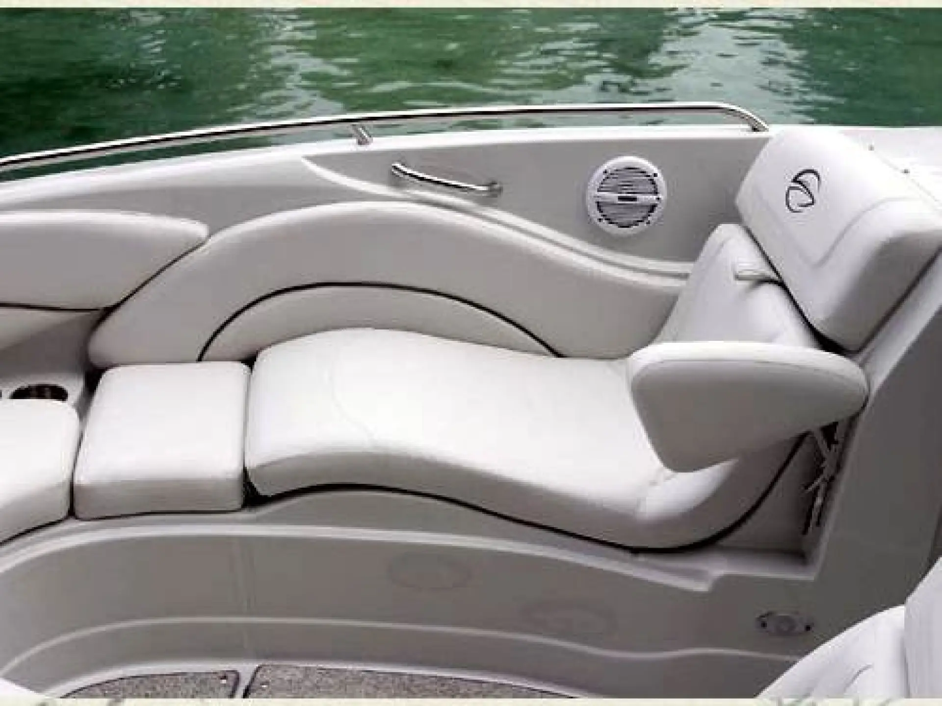 Crownline 260 LS — 4/8