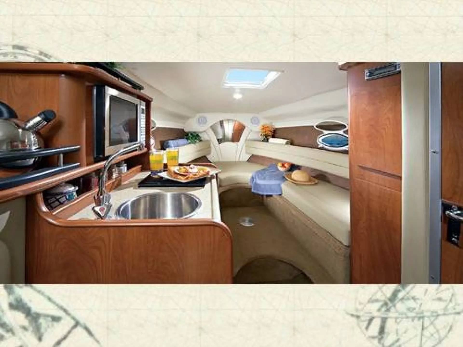 Rinker 250 Express Cruiser — 5/8