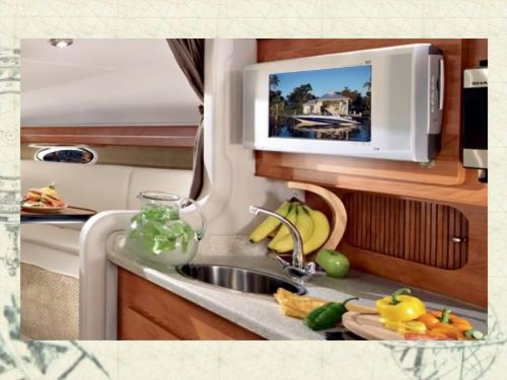 Rinker 300 Express Cruiser — 9/14
