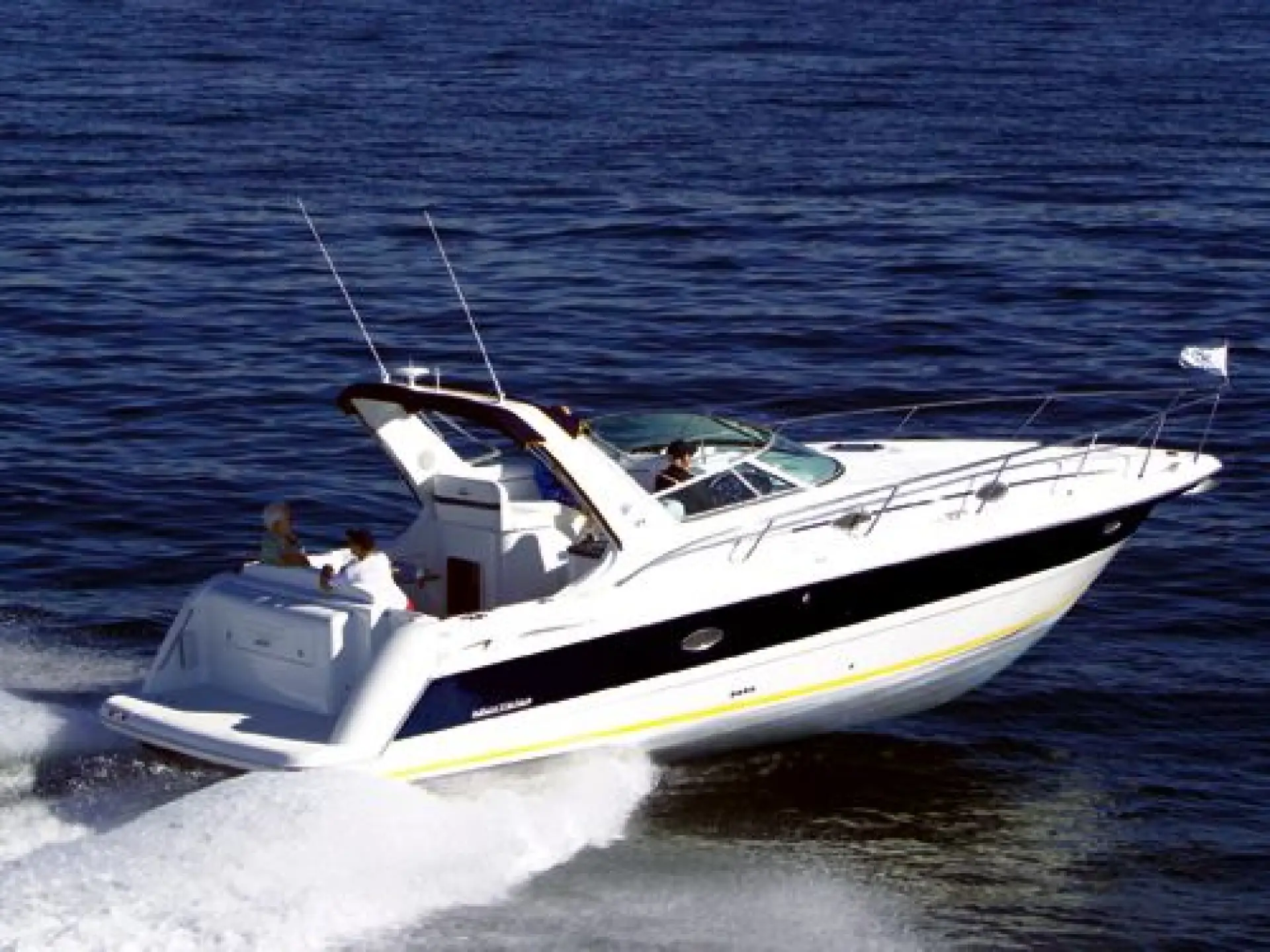Mustang 3800 Sports Cruiser — 3/14