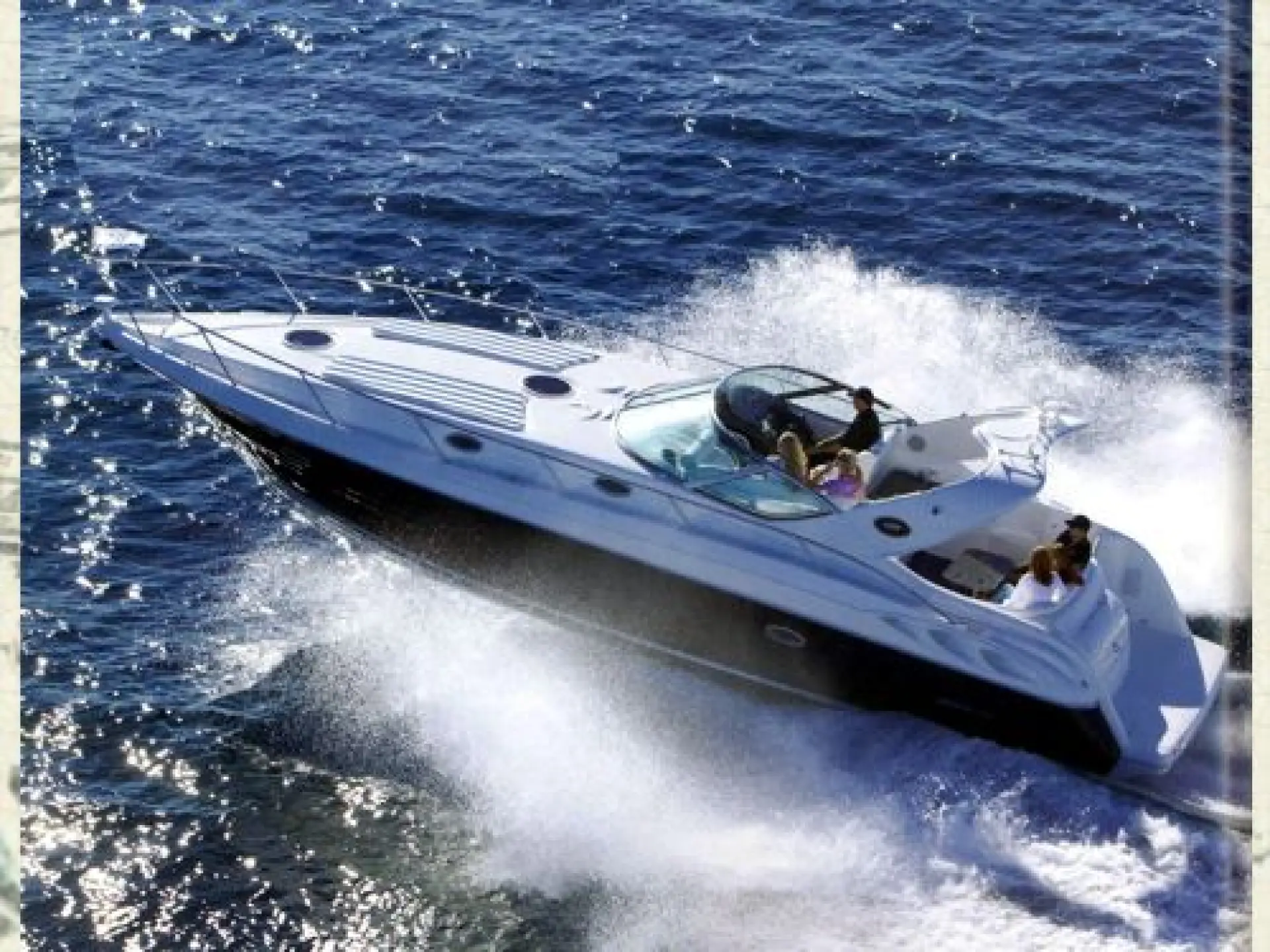 Mustang 4200 Sports Cruiser — 1/11