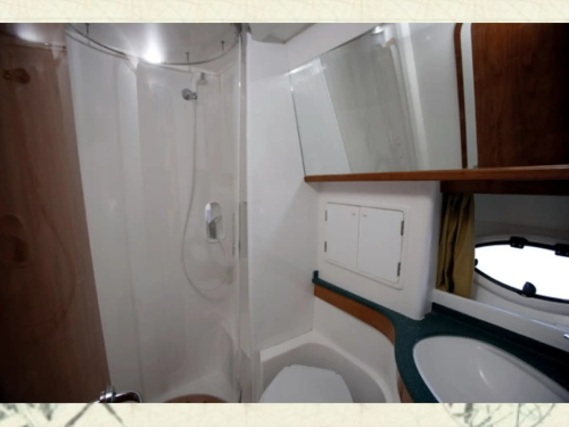 Astinor 40 Cruiser — 8/8