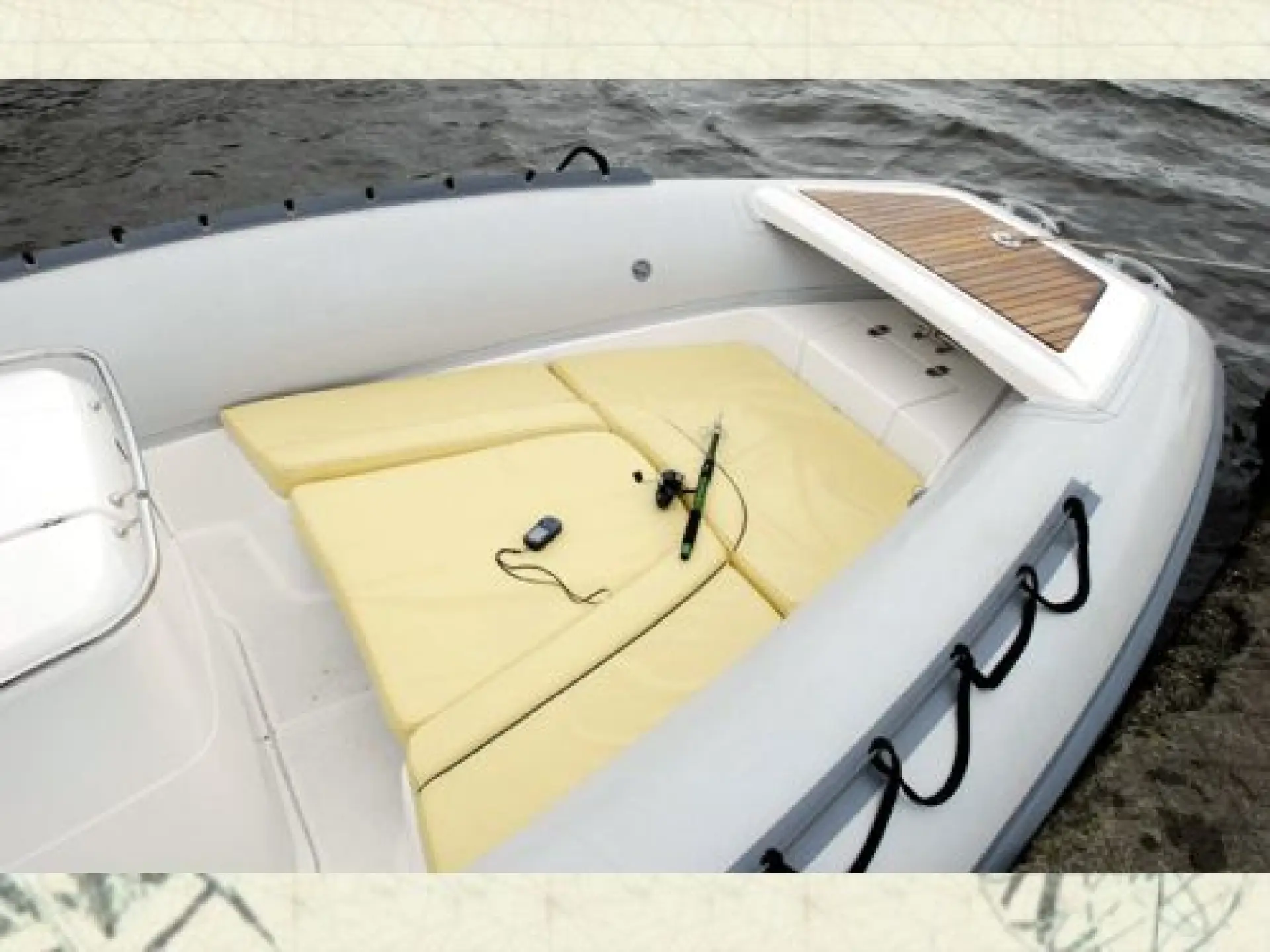 Sea Hawk 225 — 8/12