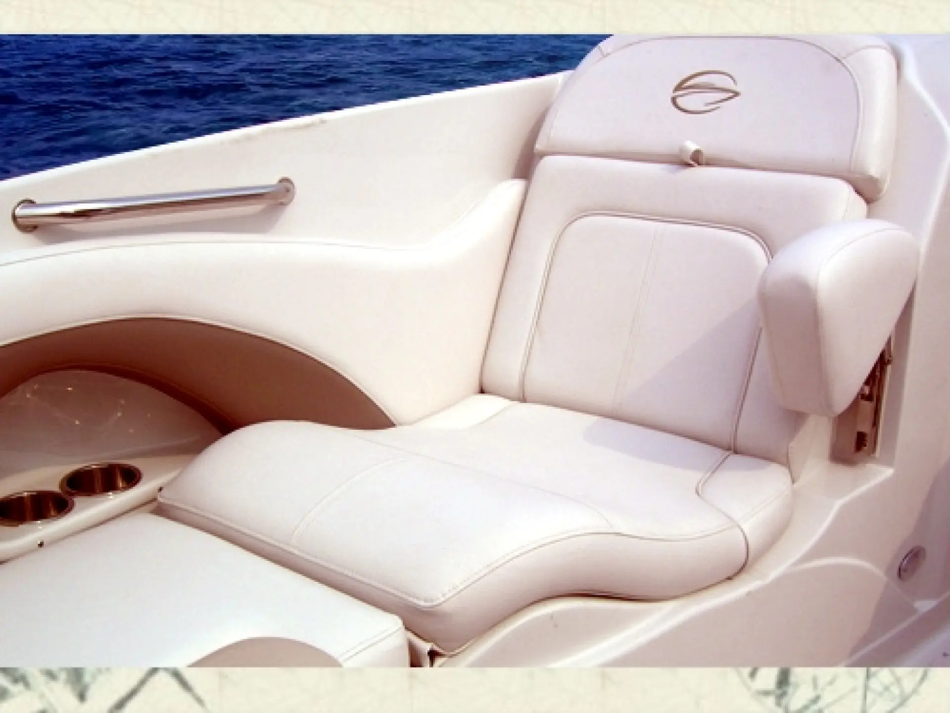 Crownline 300 LS — 4/5
