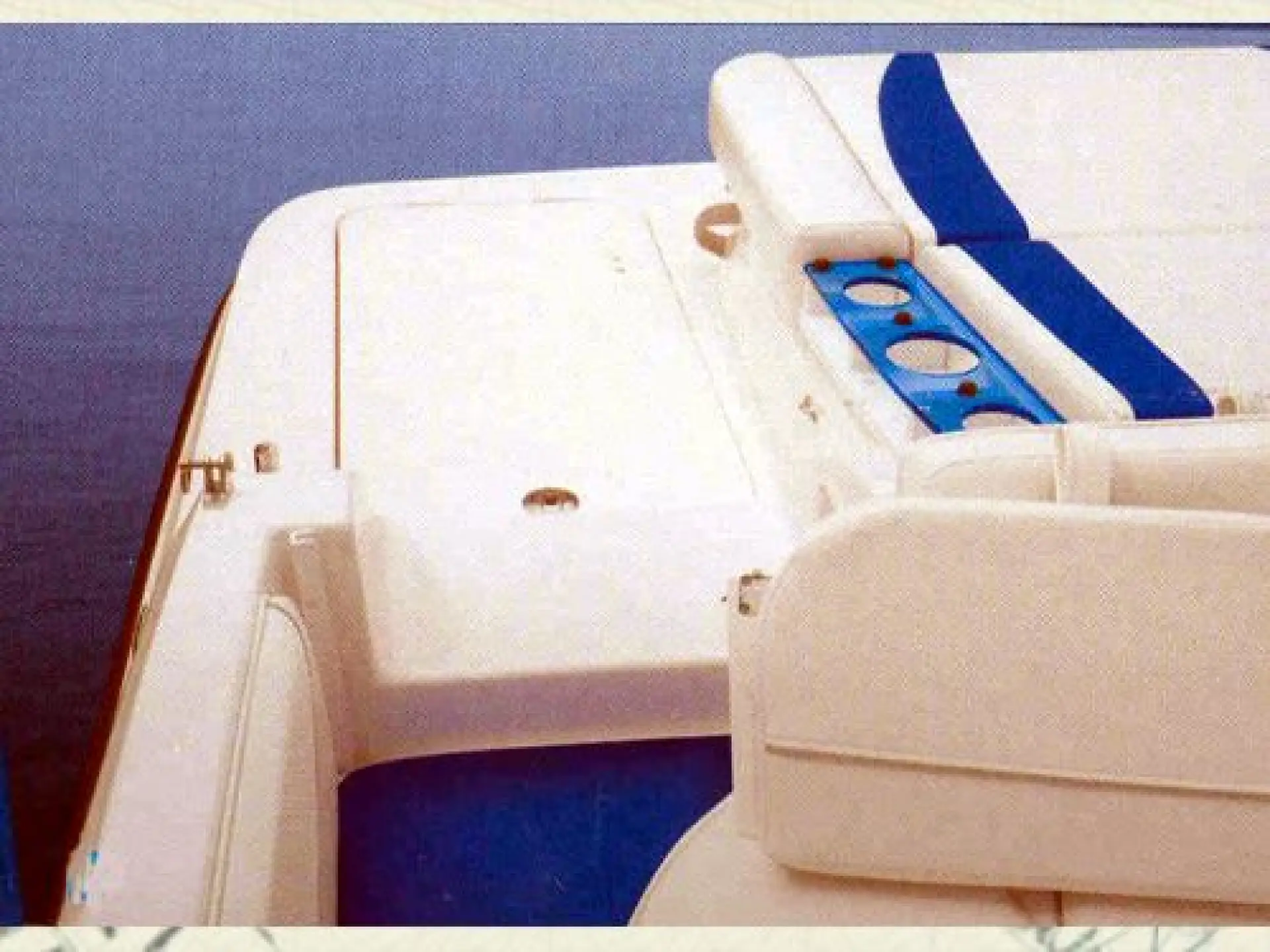 Bayliner 217 Deck Boat — 5/5