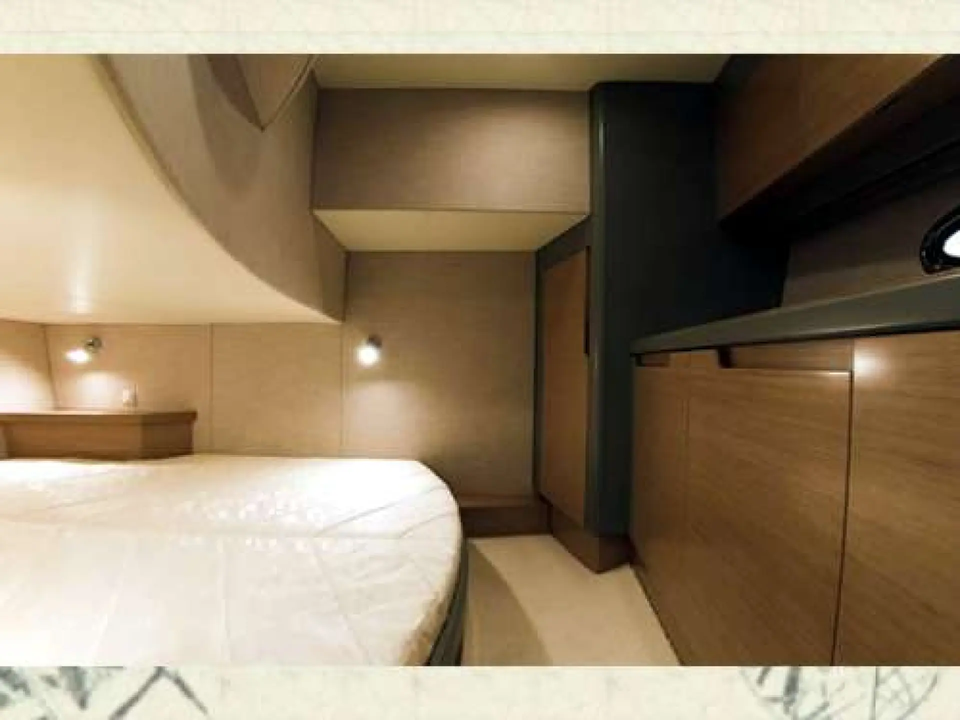 Galeon 325 HT — 11/15