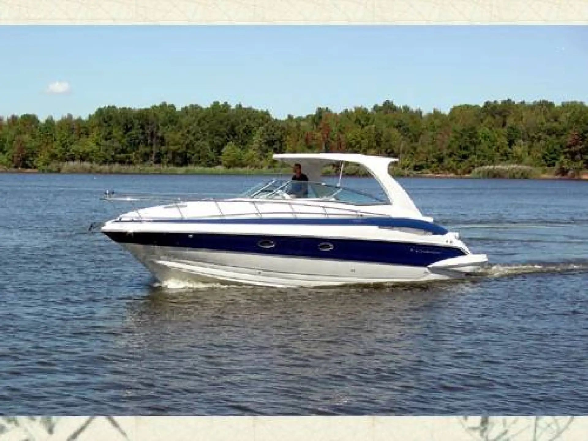 Crownline 340 CR — 1/9